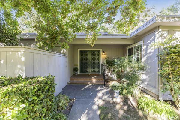 940 COMMONS DR, SACRAMENTO, CA 95825 - Image 1