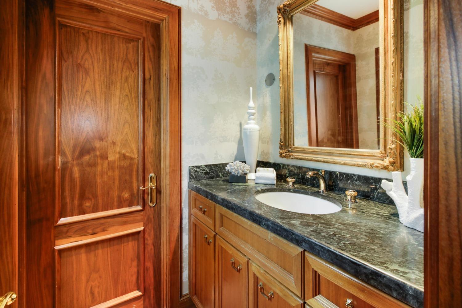 Sacramento, California, 95827, United States, 6 Bedrooms Bedrooms, ,7 BathroomsBathrooms,Residential,Active,1898041