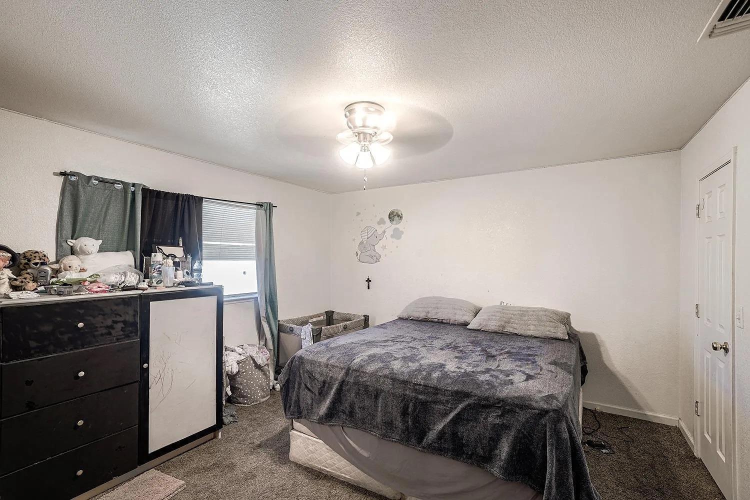 Madera, California, 93636, United States, 11 Bedrooms Bedrooms, ,8 BathroomsBathrooms,Residential,Active,1995291