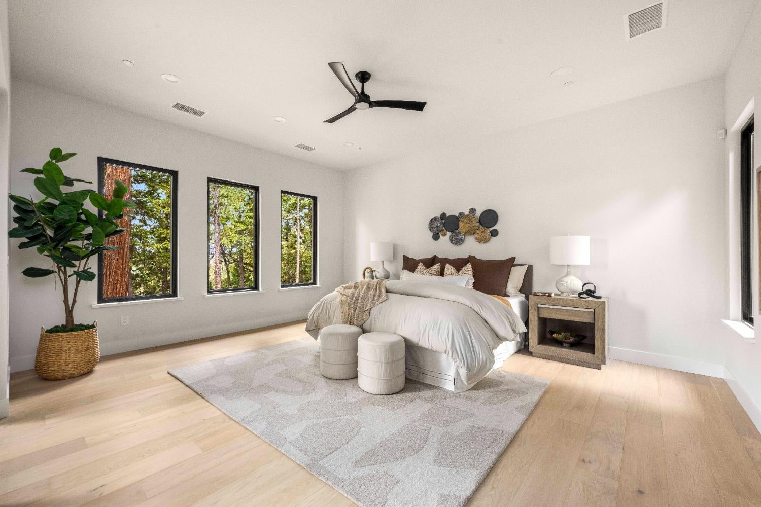 Meadow Vista, California, 95722, United States, 4 Bedrooms Bedrooms, ,4 BathroomsBathrooms,Residential,Active,2006812