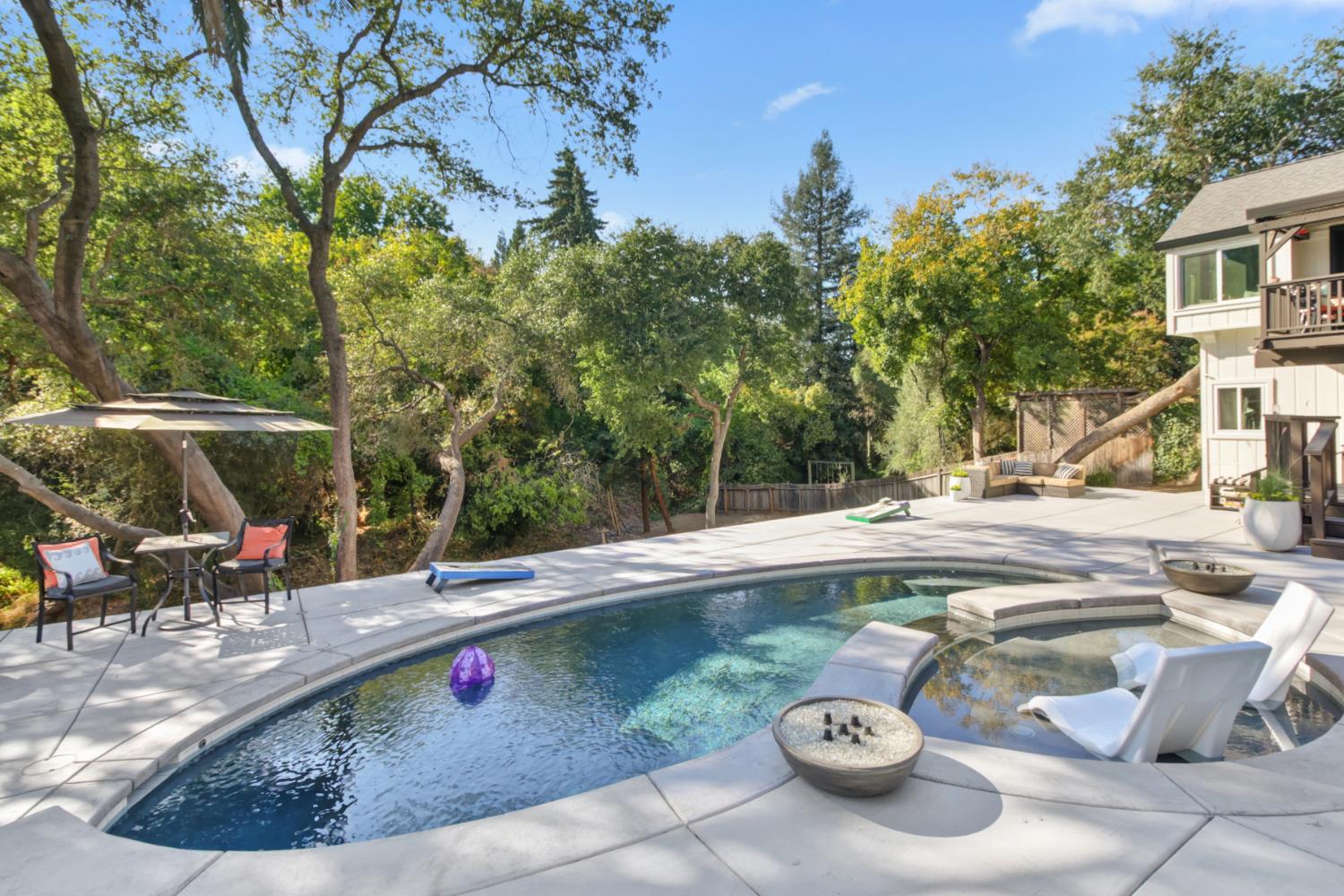 Carmichael, California, 95608, United States, 5 Bedrooms Bedrooms, ,4 BathroomsBathrooms,Residential,Active,1952048