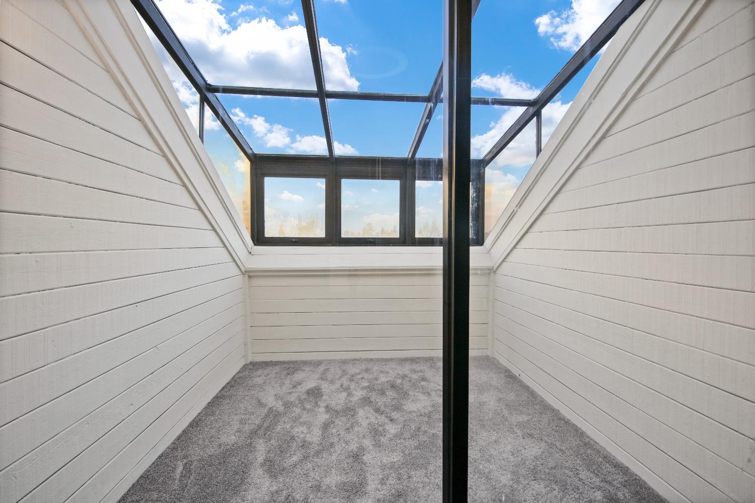 Stockton, California, 95219, United States, 4 Bedrooms Bedrooms, ,5 BathroomsBathrooms,Residential,Active,1970940