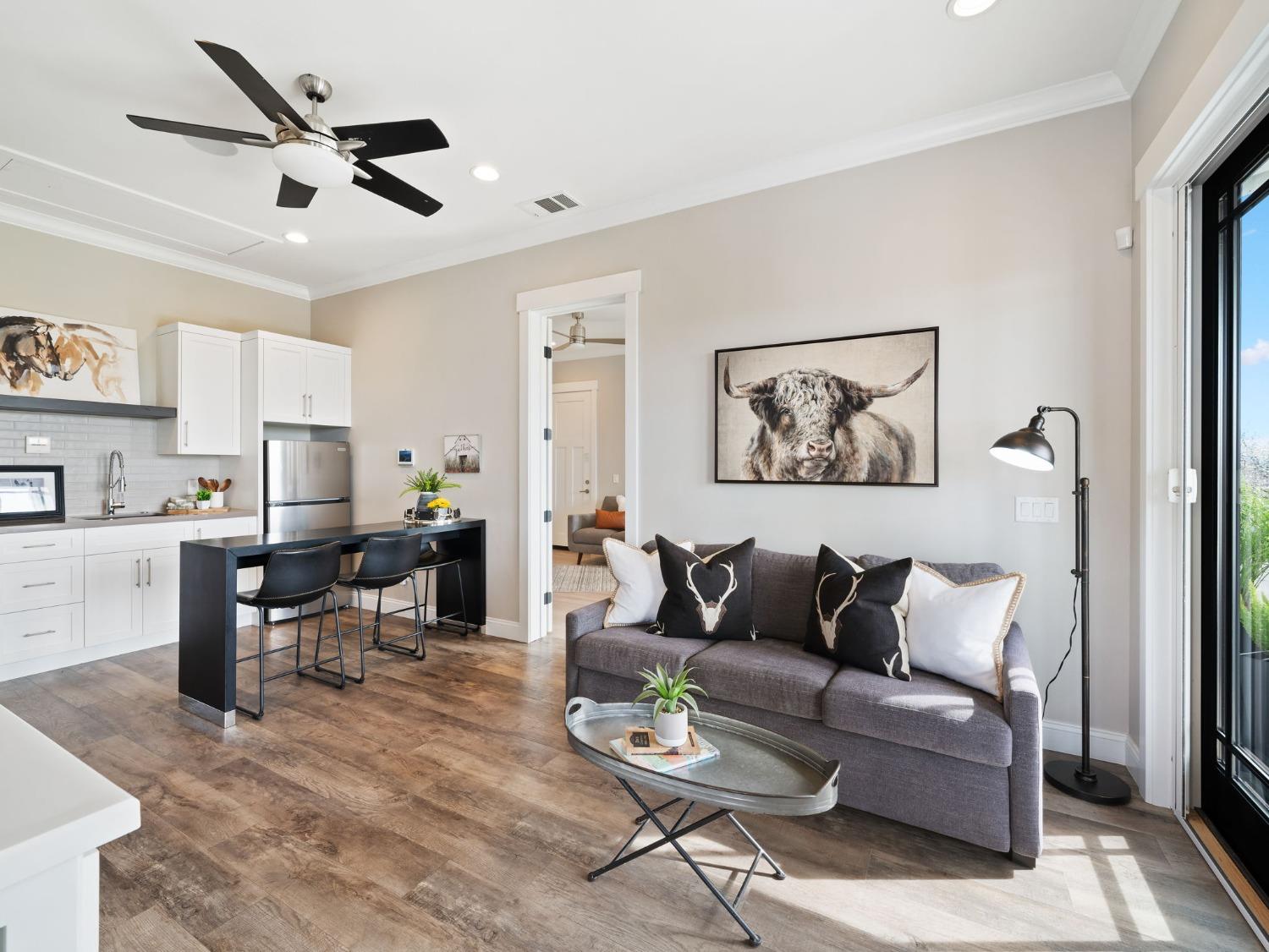 Davis, California, 95616, United States, ,3 BathroomsBathrooms,Residential,Active,1808296