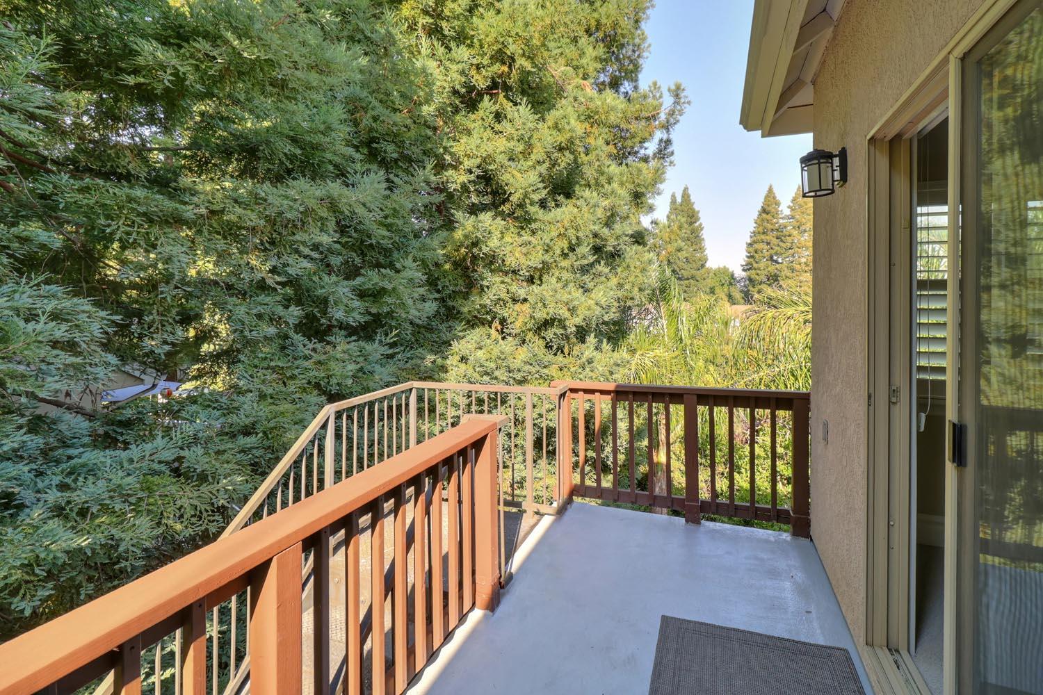 Carmichael, California, 95608, United States, 5 Bedrooms Bedrooms, ,5 BathroomsBathrooms,Residential,Active,1927677