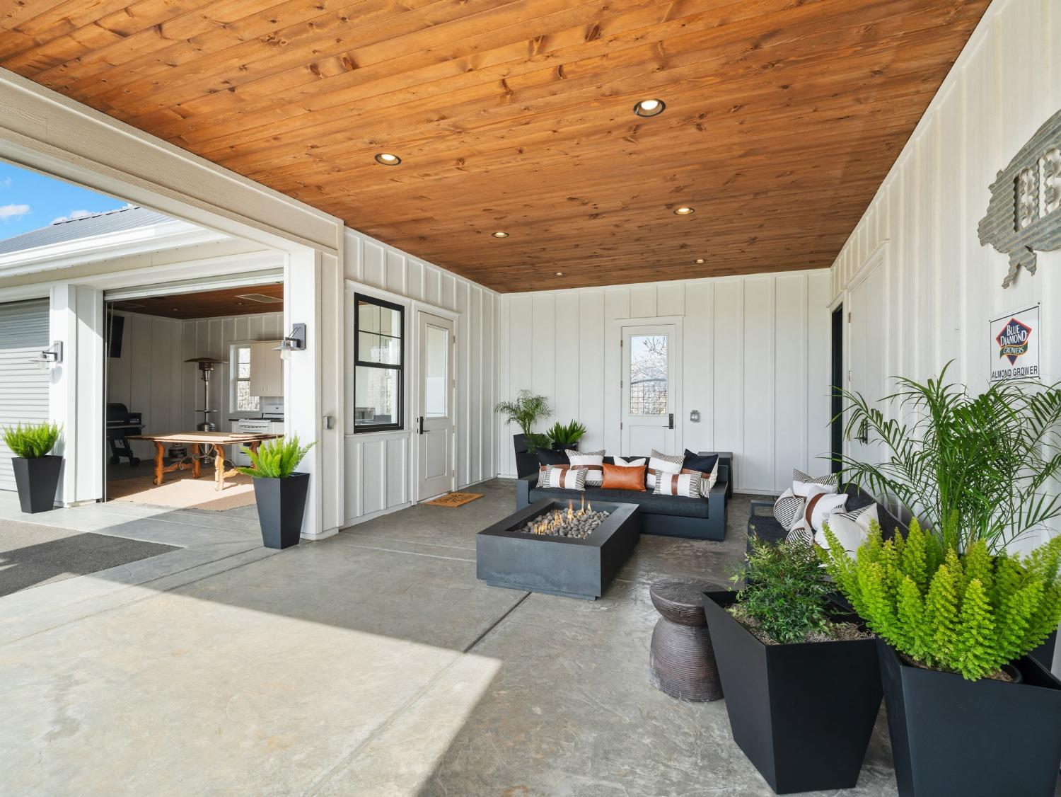 Davis, California, 95616, United States, ,3 BathroomsBathrooms,Residential,Active,1808296