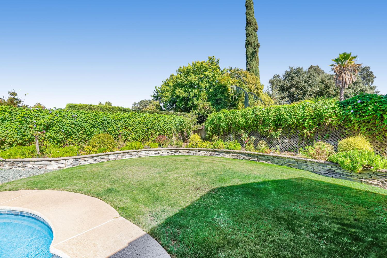 Davis, California, 95618, United States, 5 Bedrooms Bedrooms, ,4 BathroomsBathrooms,Residential,Active,1960157