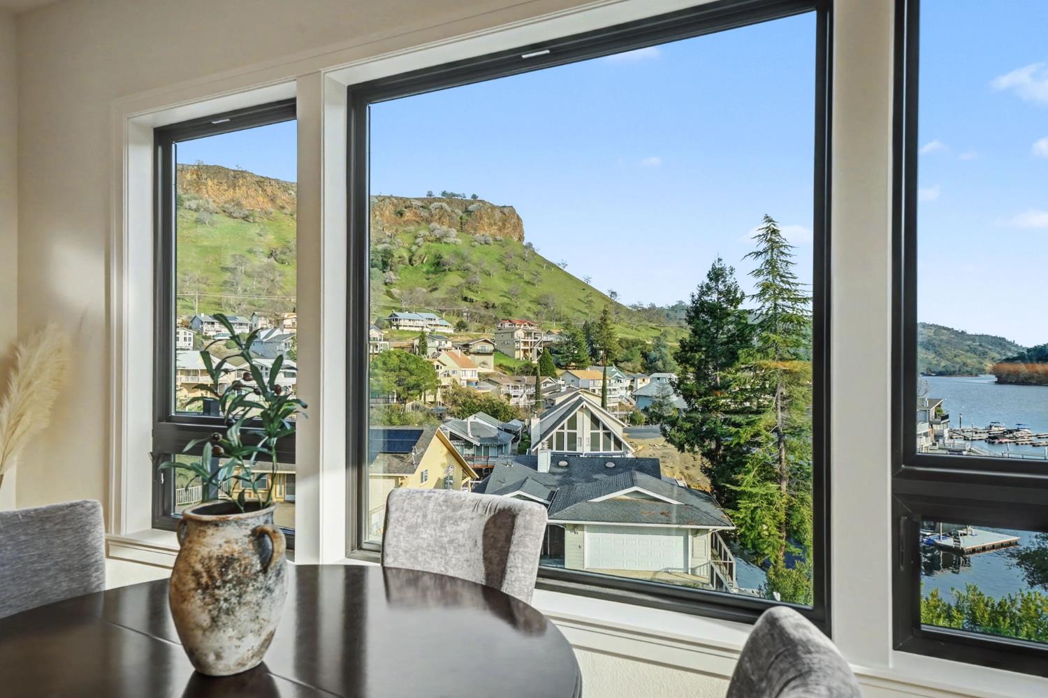 Copperopolis, California, 95228, United States, 3 Bedrooms Bedrooms, ,4 BathroomsBathrooms,Residential,Active,2044189
