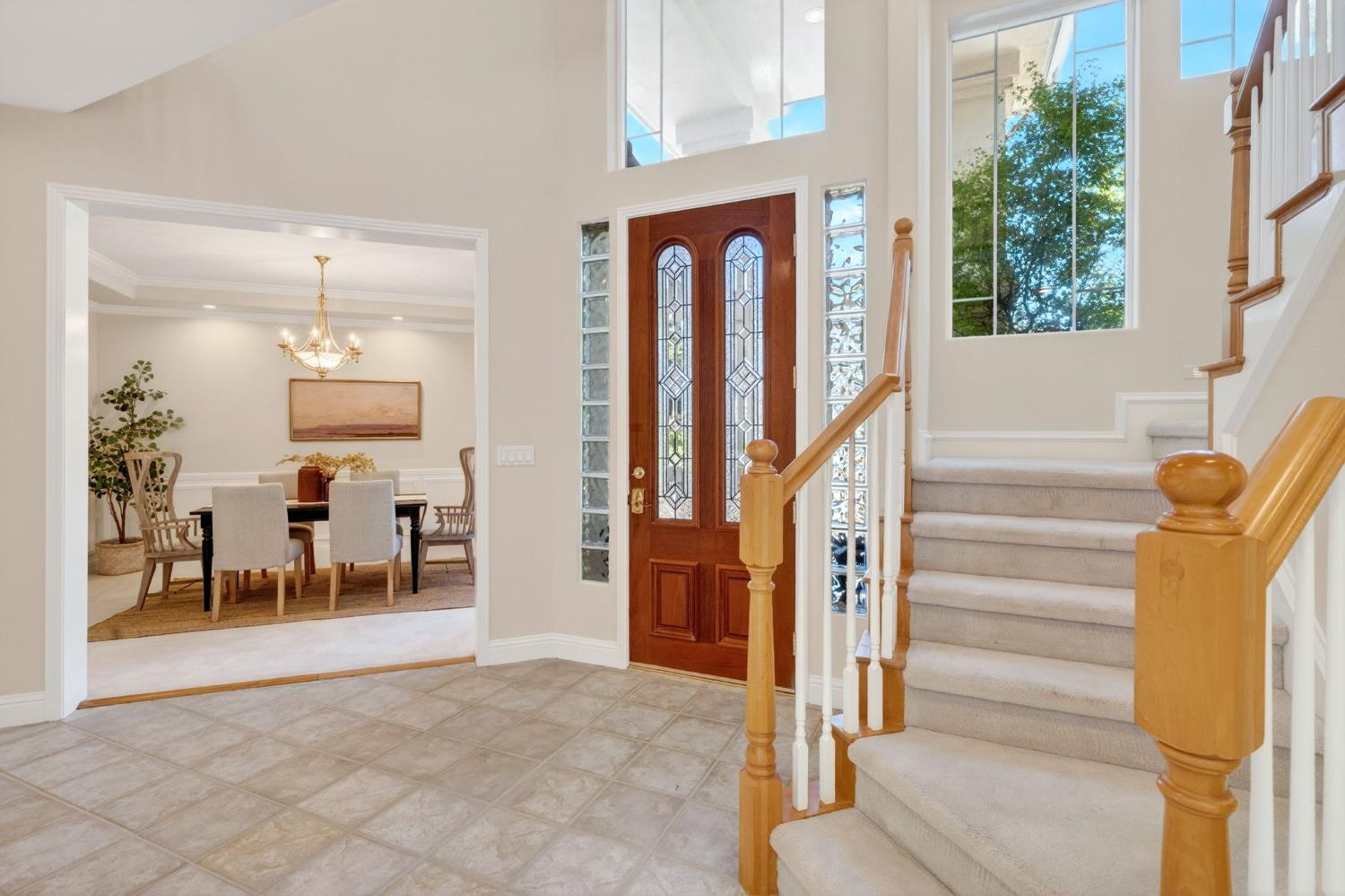 Davis, California, 95618, United States, 4 Bedrooms Bedrooms, ,3 BathroomsBathrooms,Residential,Pending,2045806