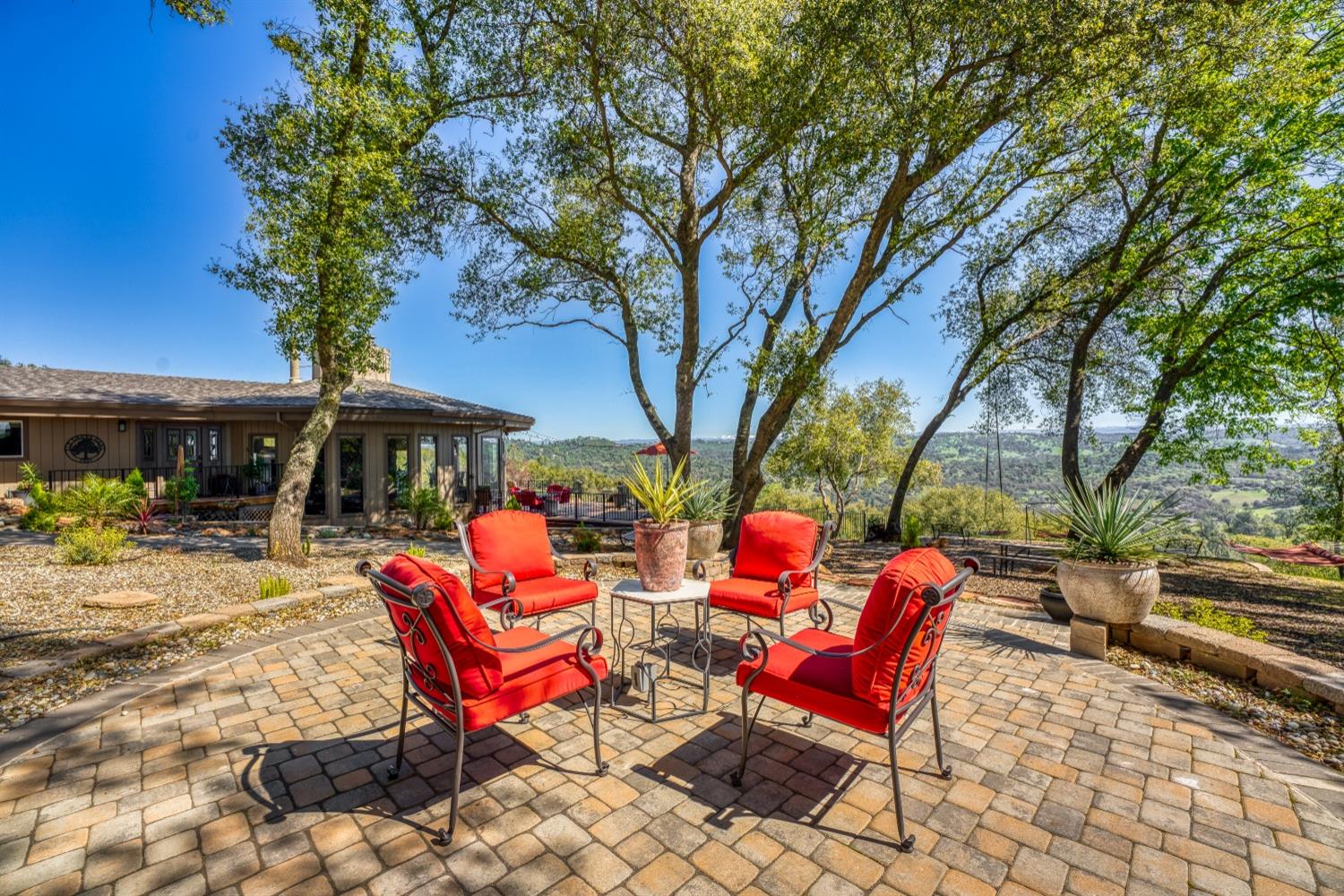 Shingle Springs, California, 95682, United States, 2 Bedrooms Bedrooms, ,2 BathroomsBathrooms,Residential,Active,2009182