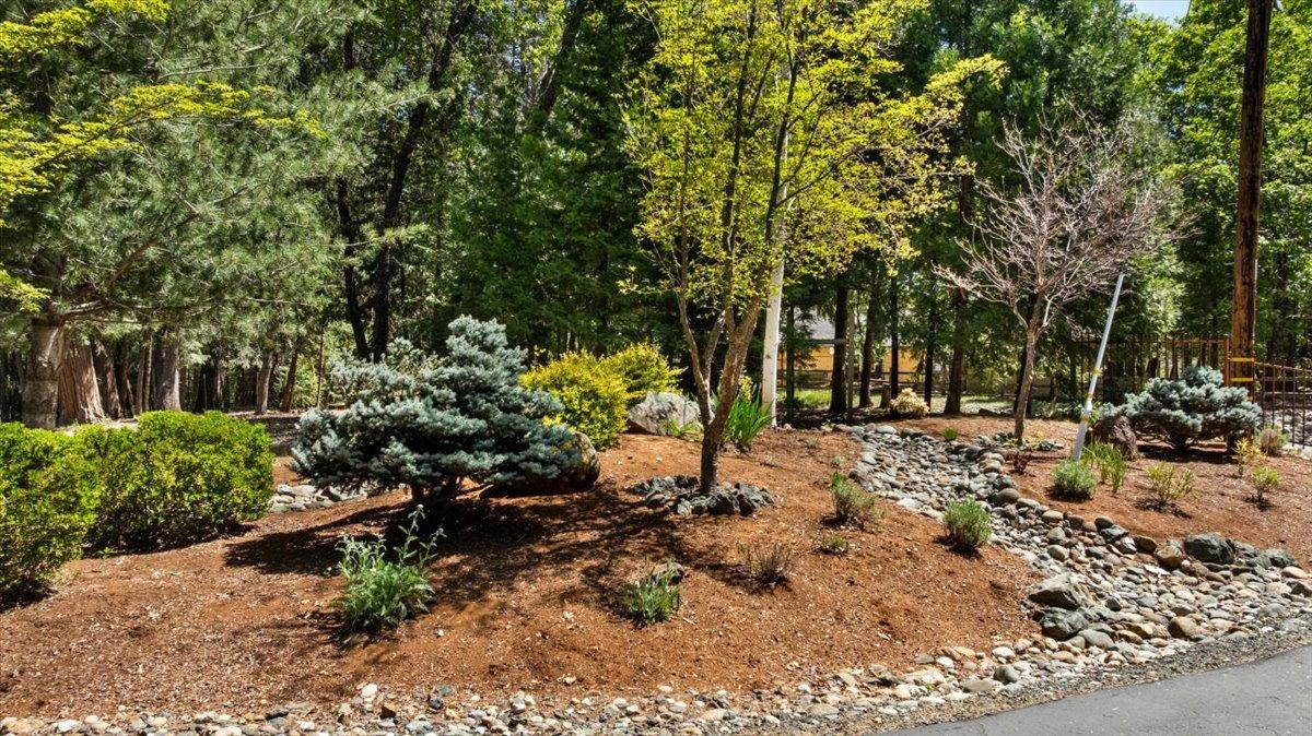 Grass Valley, California, 95945, United States, 4 Bedrooms Bedrooms, ,4 BathroomsBathrooms,Residential,Active,1798051