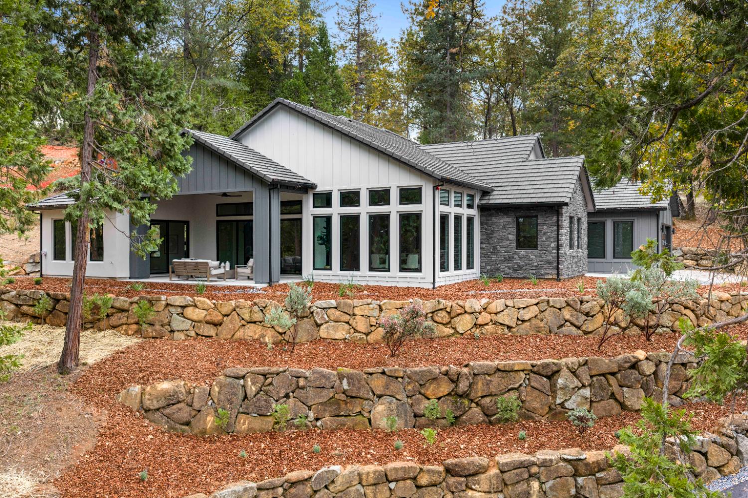 Meadow Vista, California, 95722, United States, 4 Bedrooms Bedrooms, ,4 BathroomsBathrooms,Residential,Active,2006812