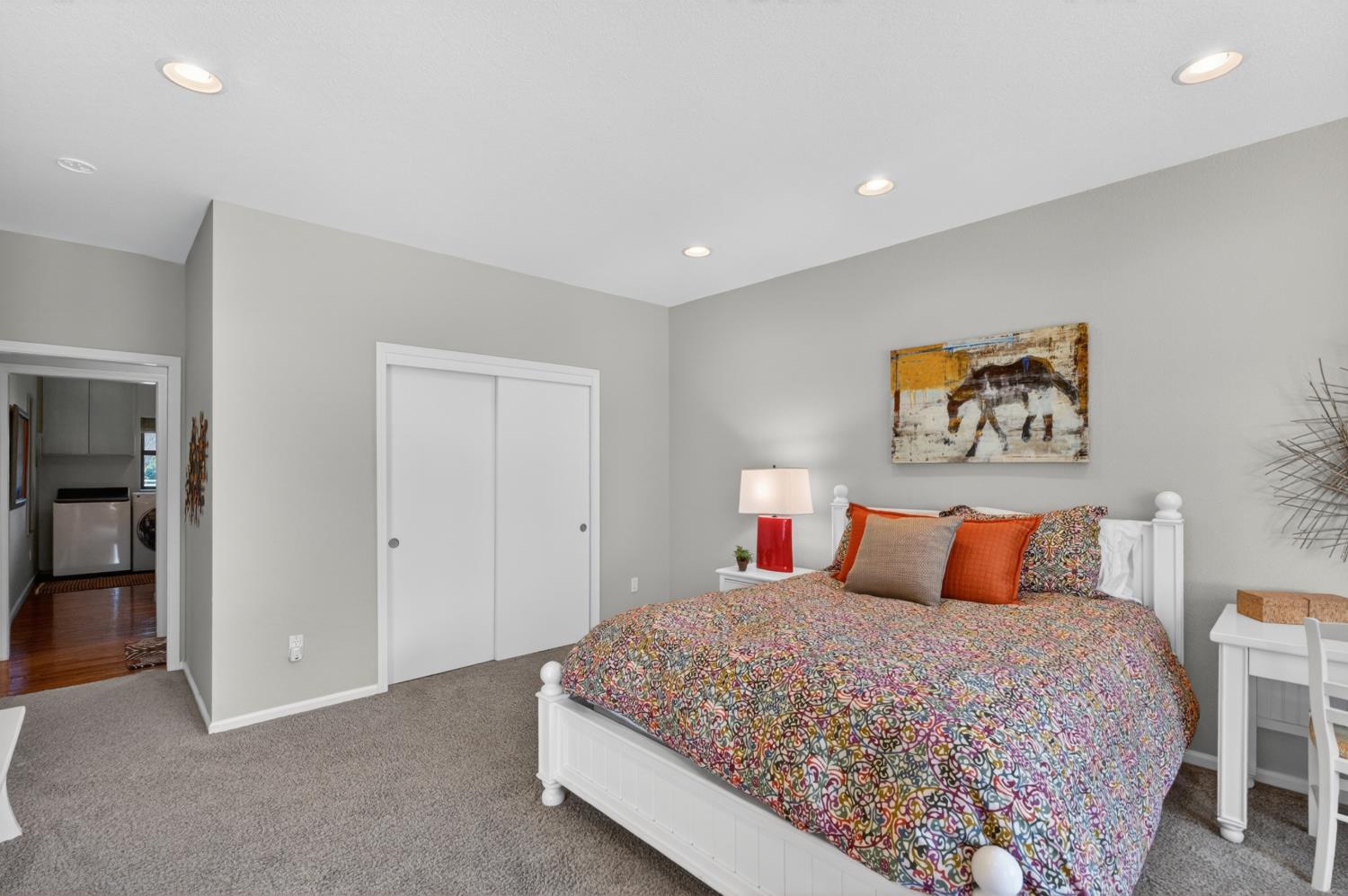 Woodland, California, 95776, United States, 5 Bedrooms Bedrooms, ,3 BathroomsBathrooms,Residential,Pending,2045625