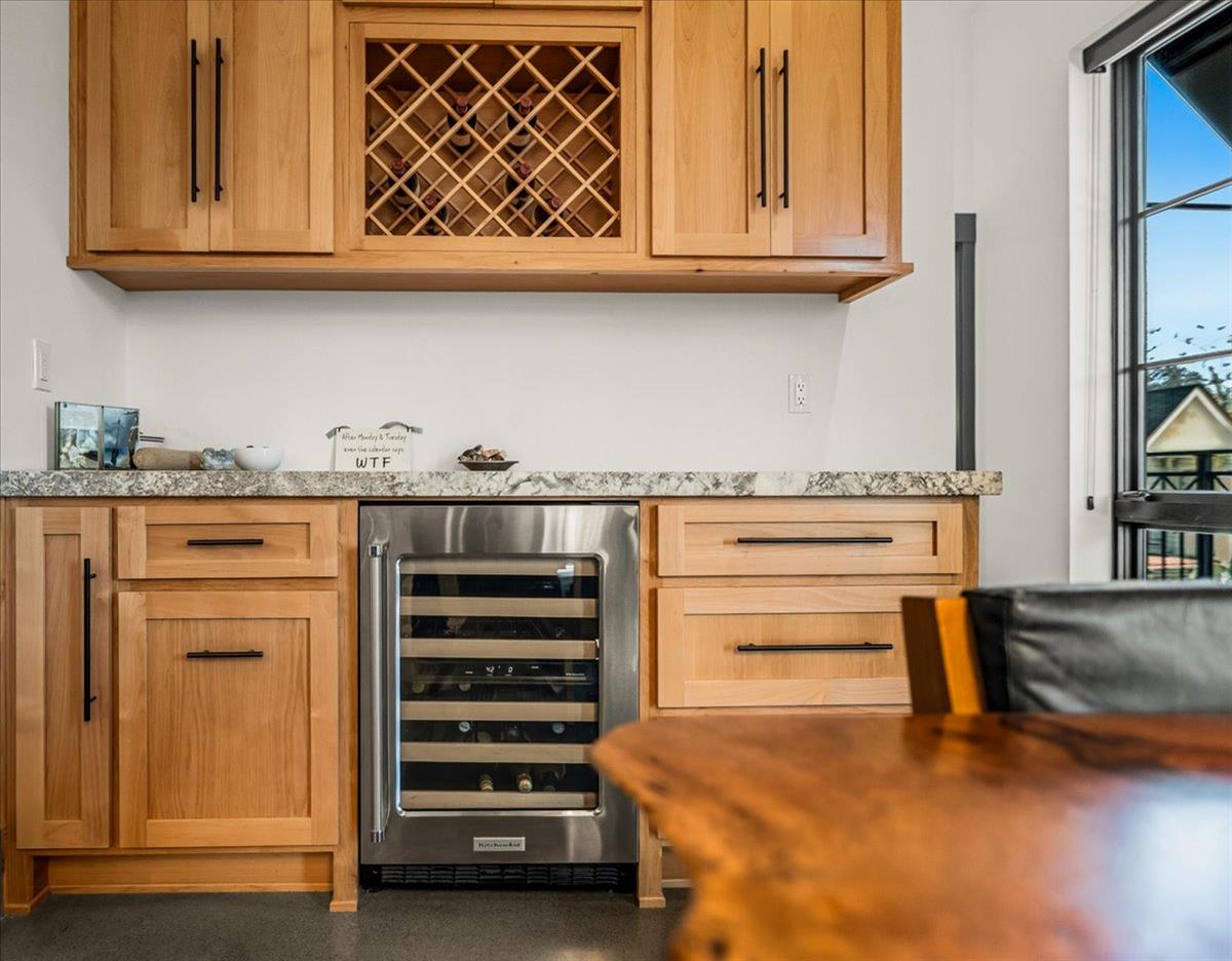 Nevada City, California, 95959, United States, 7 Bedrooms Bedrooms, ,5 BathroomsBathrooms,Residential,Active,2011864