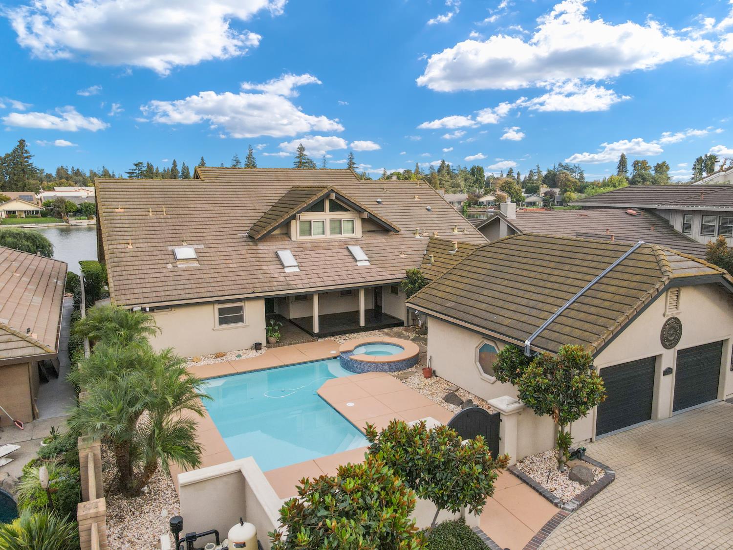 Stockton, California, 95219, United States, 4 Bedrooms Bedrooms, ,5 BathroomsBathrooms,Residential,Active,1970940