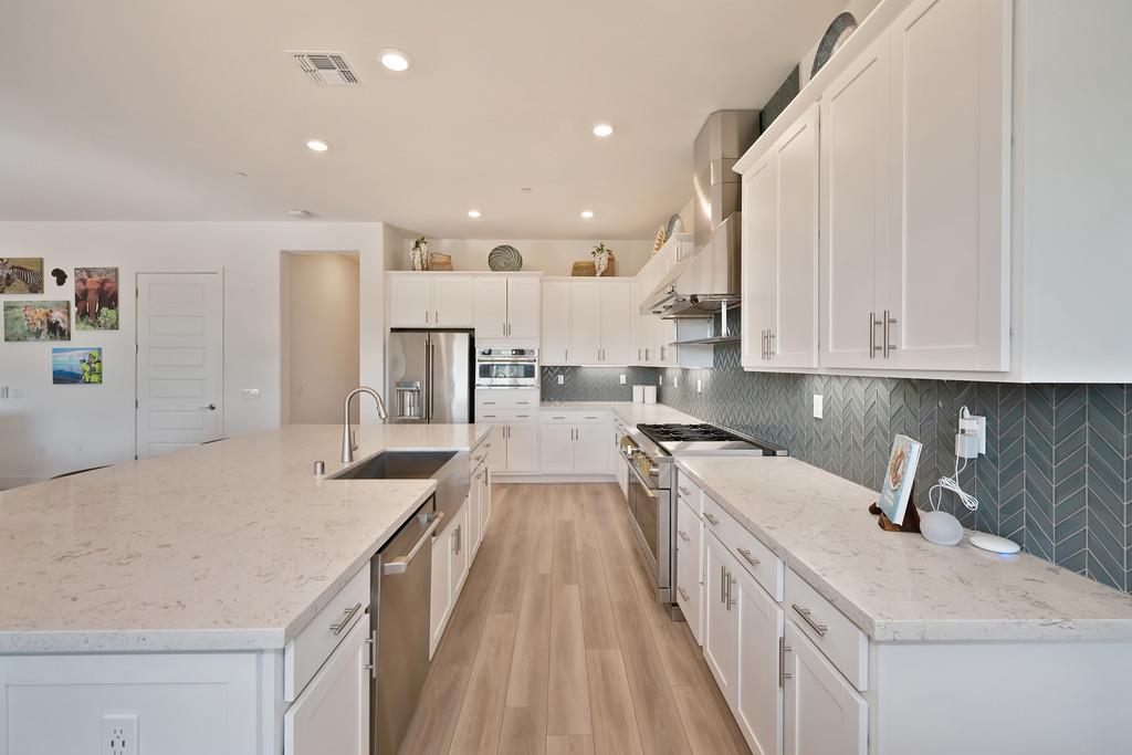 El Dorado Hills, California, 95762, United States, 2 Bedrooms Bedrooms, ,3 BathroomsBathrooms,Residential,Active,2009425