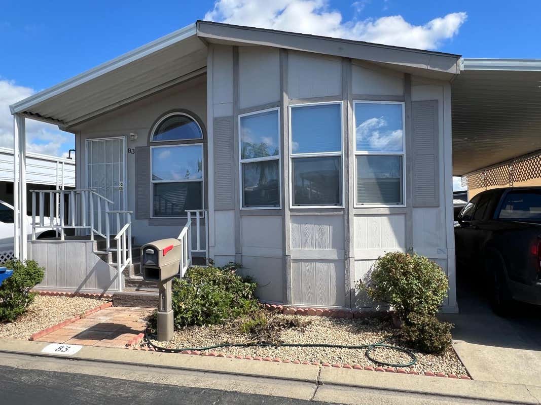 2240 GOLDEN OAK LN SPC 83  