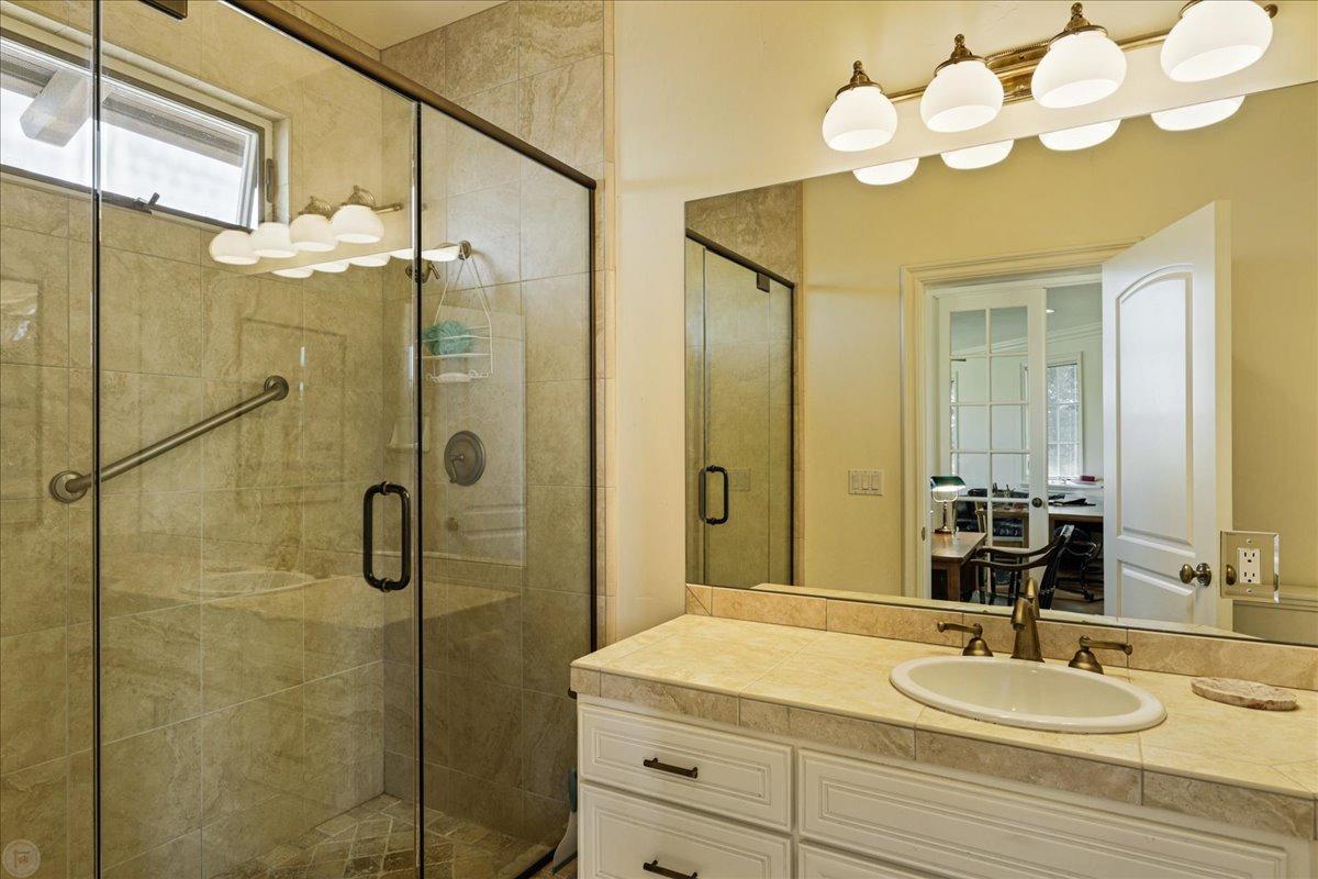 Copperopolis, California, 95228, United States, 3 Bedrooms Bedrooms, ,4 BathroomsBathrooms,Residential,Active,1997885