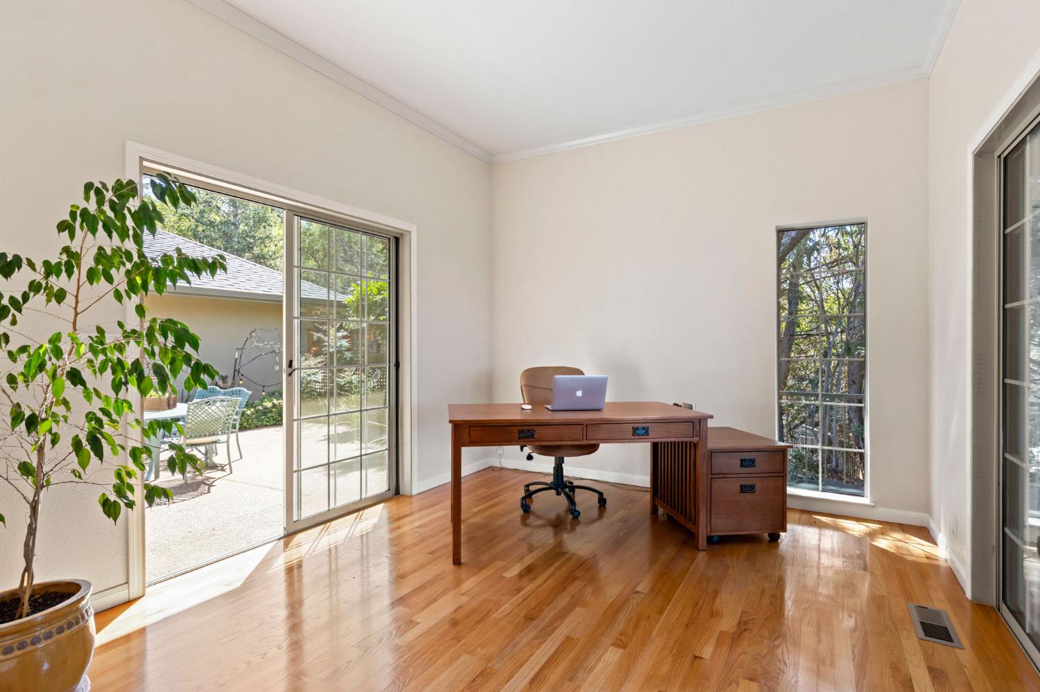 Jackson, California, 95642, United States, 2 Bedrooms Bedrooms, ,3 BathroomsBathrooms,Residential,Active,2026333