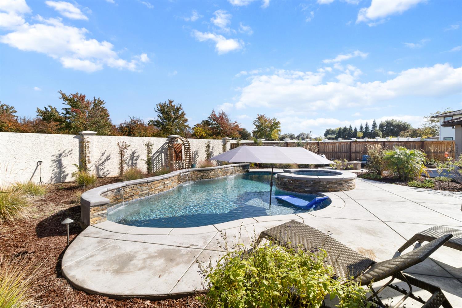 West Sacramento, California, 95605, United States, 3 Bedrooms Bedrooms, ,4 BathroomsBathrooms,Residential,Active,2008265