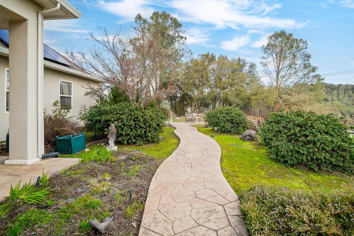 Placerville, California, 95667, United States, 4 Bedrooms Bedrooms, ,3 BathroomsBathrooms,Residential,Active,2006974