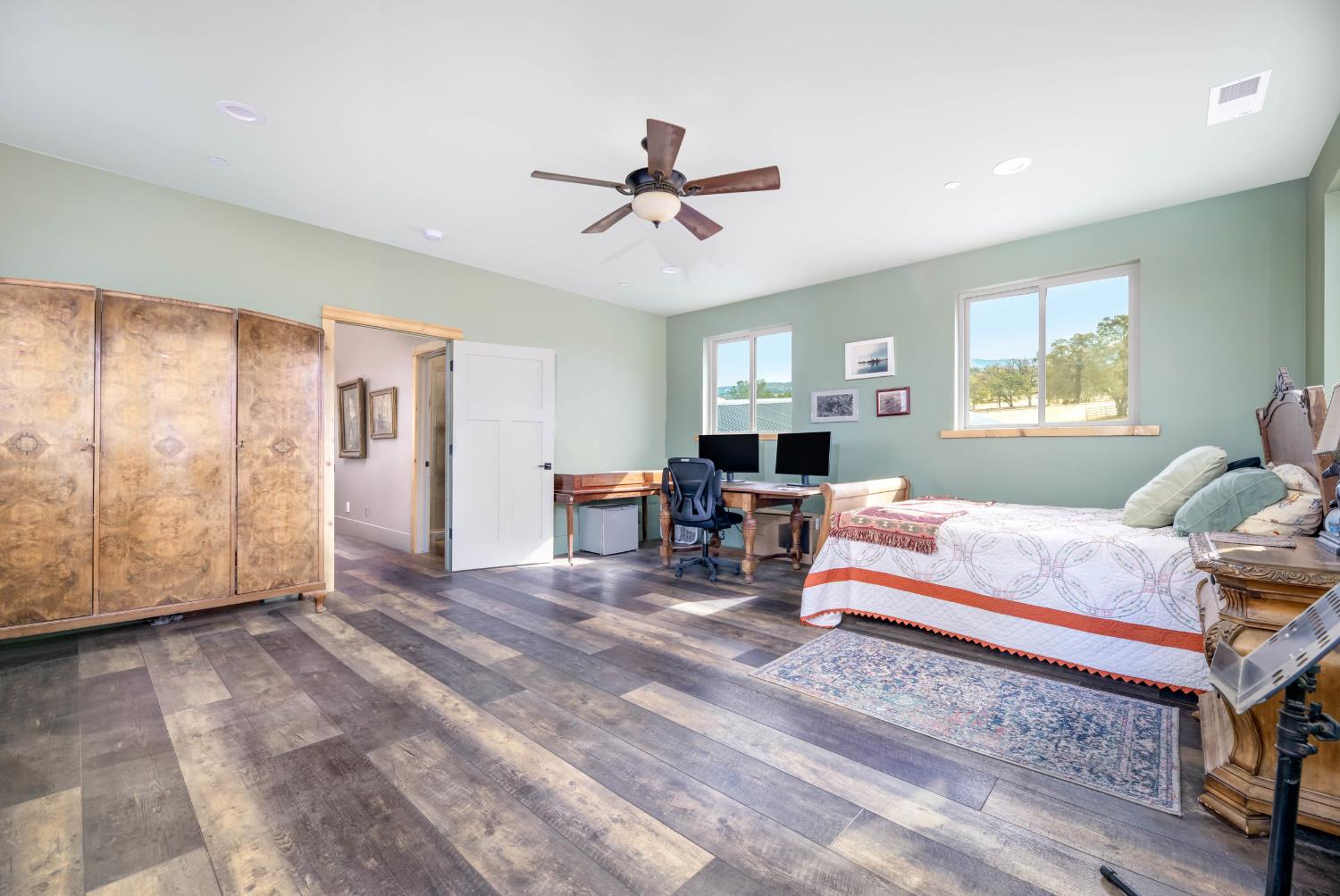 Smartsville, California, 95977, United States, 1 Bedroom Bedrooms, ,3 BathroomsBathrooms,Residential,Active,1952299