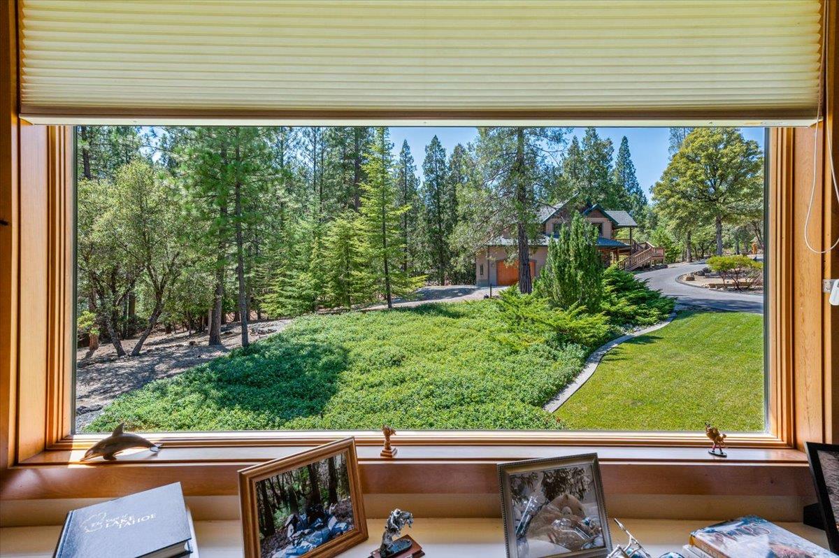 Nevada City, California, 95959, United States, 4 Bedrooms Bedrooms, ,4 BathroomsBathrooms,Residential,Active,1919076