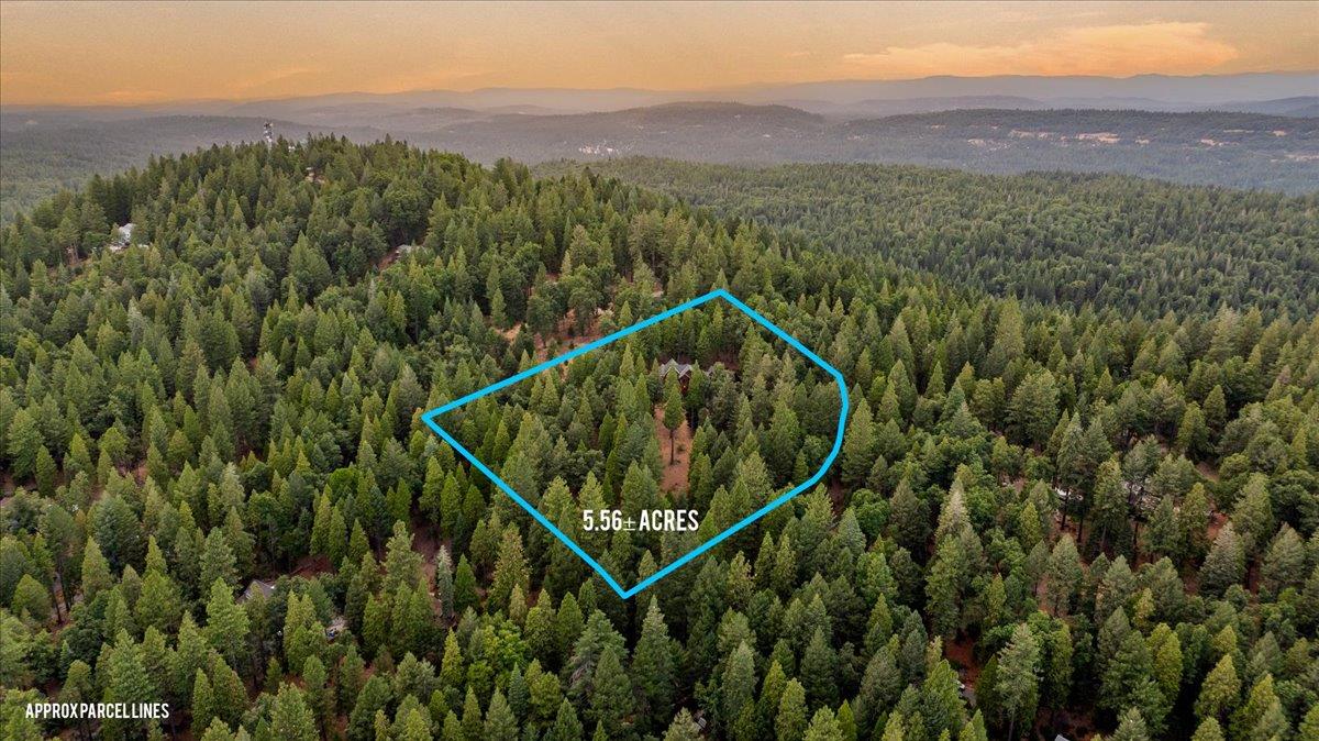 Nevada City, California, 95959, United States, 3 Bedrooms Bedrooms, ,4 BathroomsBathrooms,Residential,Active,1886804