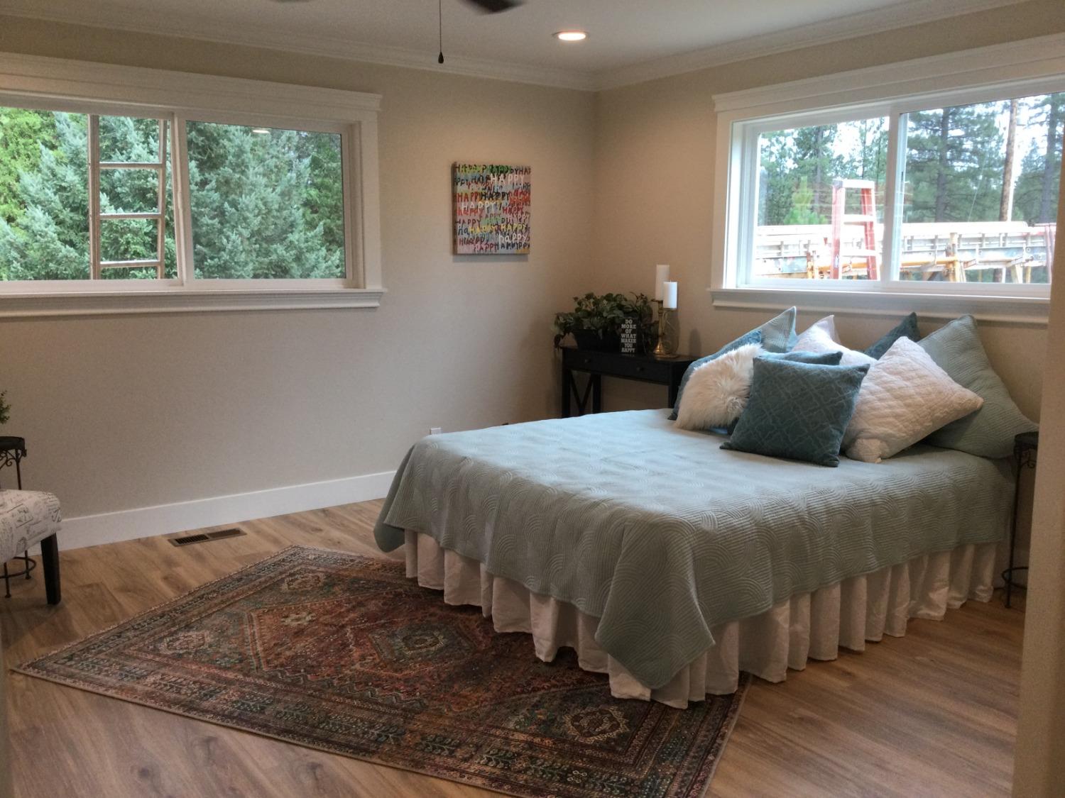 Pollock Pines, California, 95726, United States, 4 Bedrooms Bedrooms, ,3 BathroomsBathrooms,Residential,Active,1880012