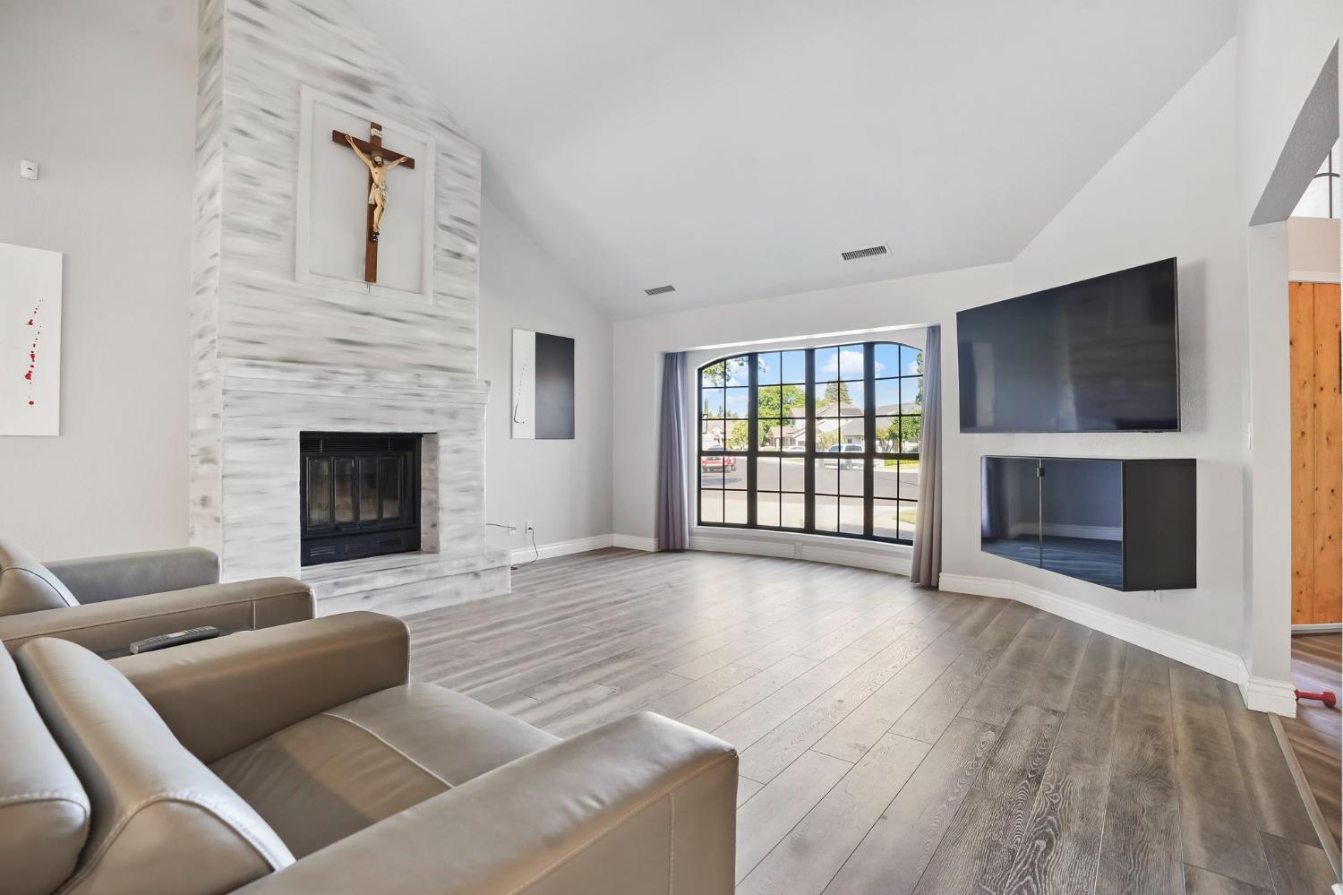 Modesto, California, 95356, United States, 4 Bedrooms Bedrooms, ,4 BathroomsBathrooms,Residential,Active,1929420