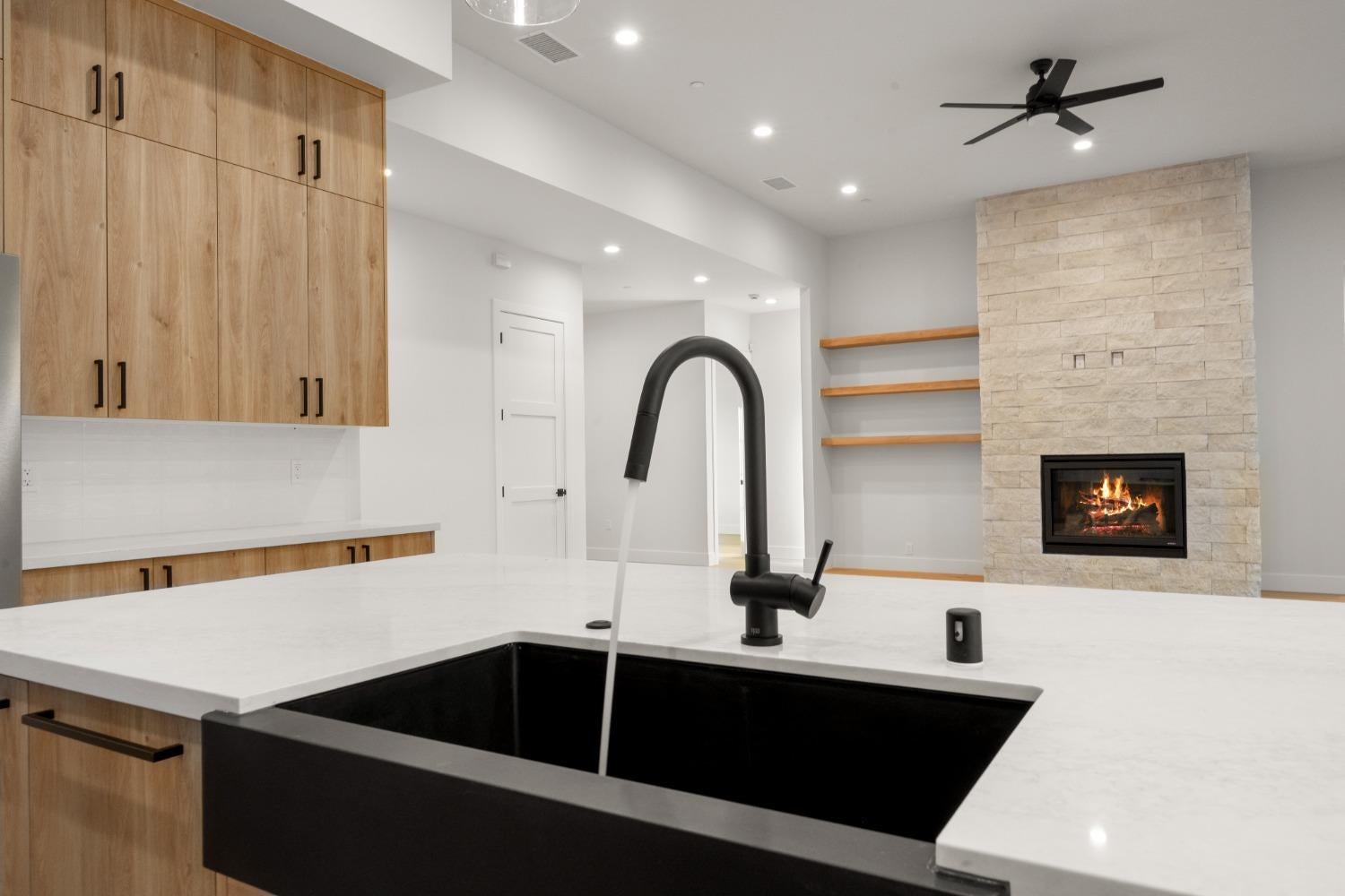 Auburn, California, 95602, United States, 4 Bedrooms Bedrooms, ,3 BathroomsBathrooms,Residential,Active,1959534