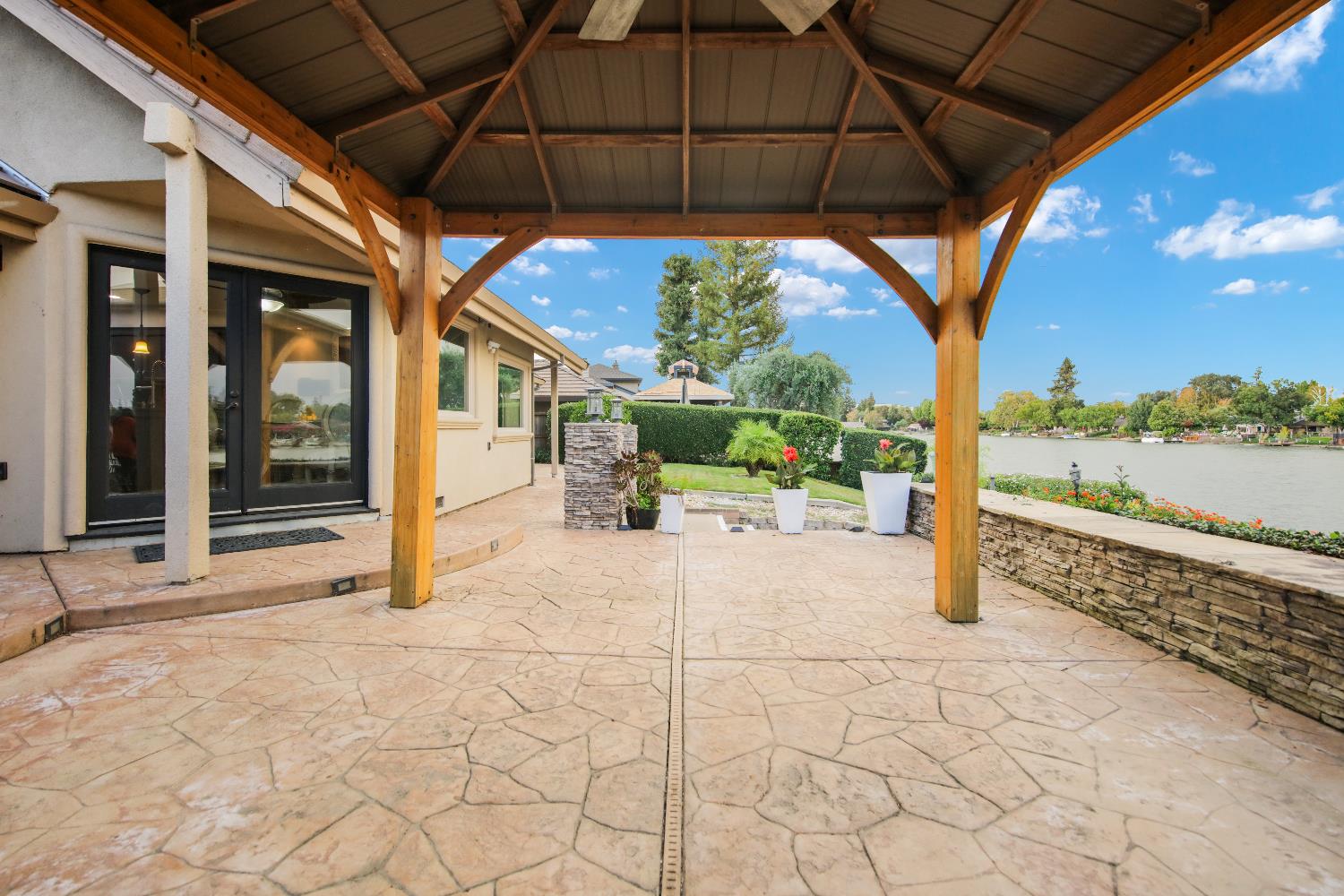 Stockton, California, 95219, United States, 4 Bedrooms Bedrooms, ,5 BathroomsBathrooms,Residential,Active,1970940