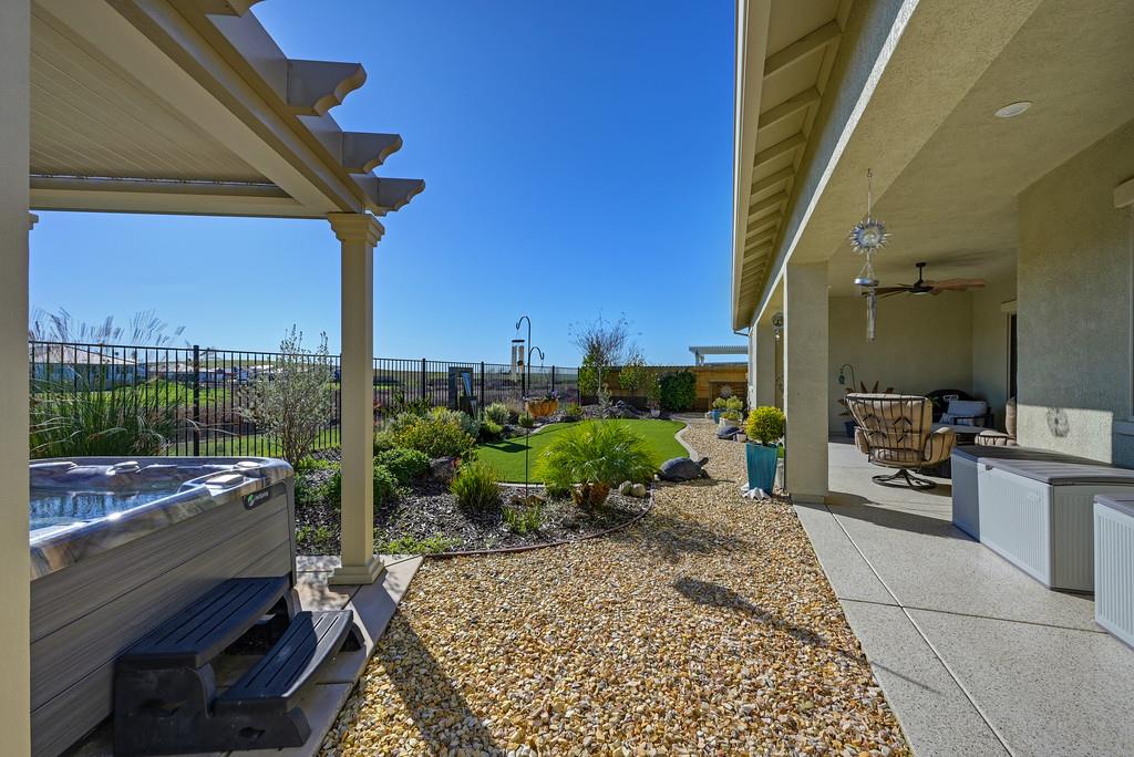 El Dorado Hills, California, 95762, United States, 2 Bedrooms Bedrooms, ,3 BathroomsBathrooms,Residential,Active,2009425