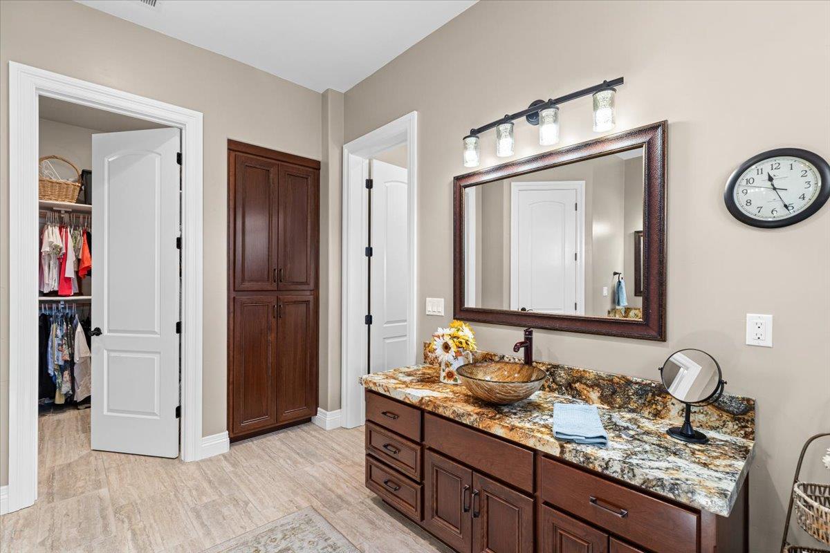 Copperopolis, California, 95228, United States, 4 Bedrooms Bedrooms, ,3 BathroomsBathrooms,Residential,Active,1953658