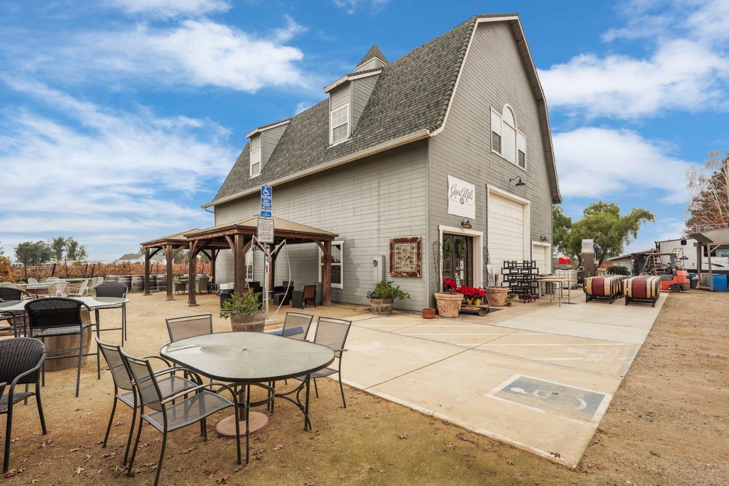 Lodi, California, 95240, United States, 3 Bedrooms Bedrooms, ,3 BathroomsBathrooms,Residential,Active,2001349