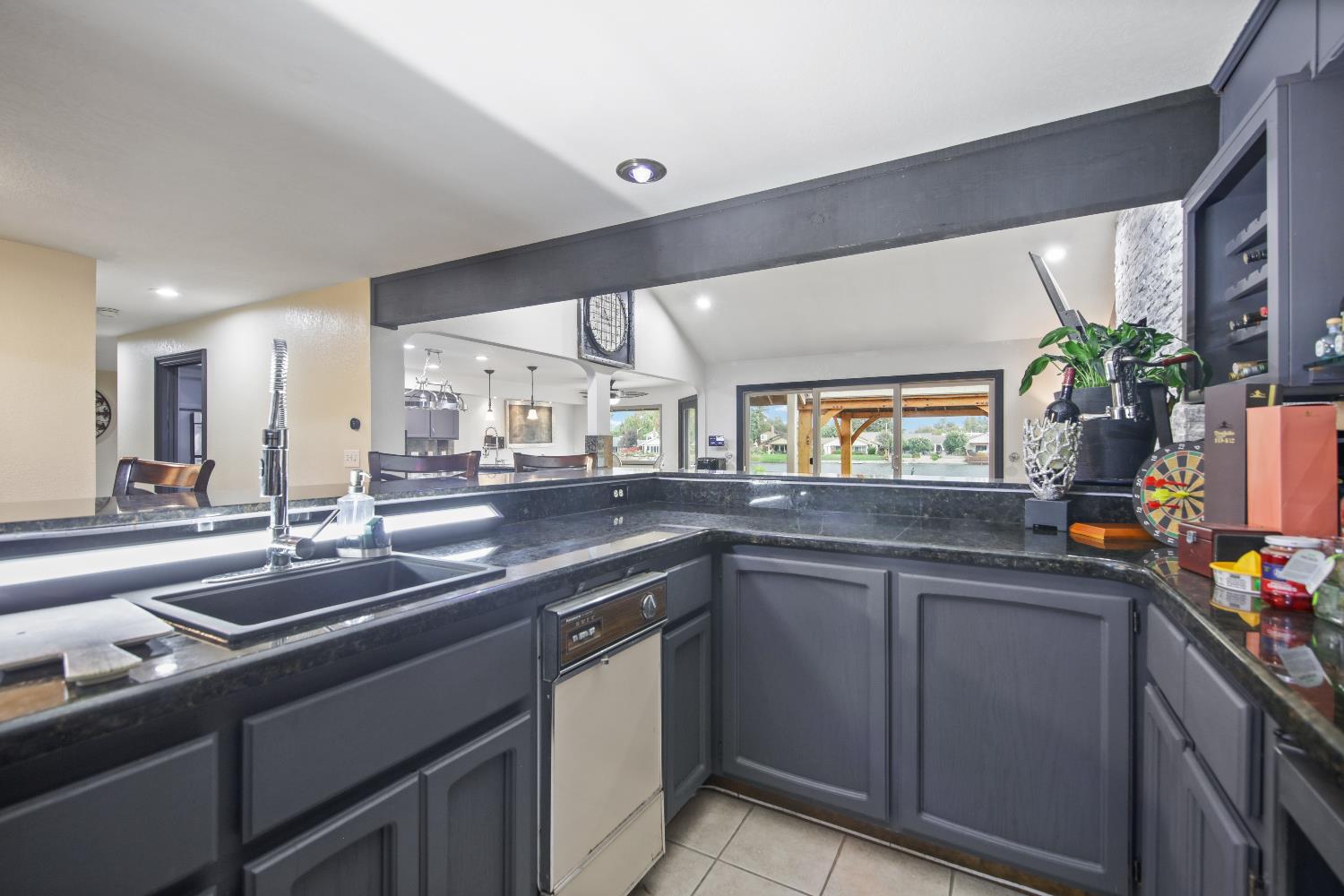 Stockton, California, 95219, United States, 4 Bedrooms Bedrooms, ,5 BathroomsBathrooms,Residential,Active,1970940