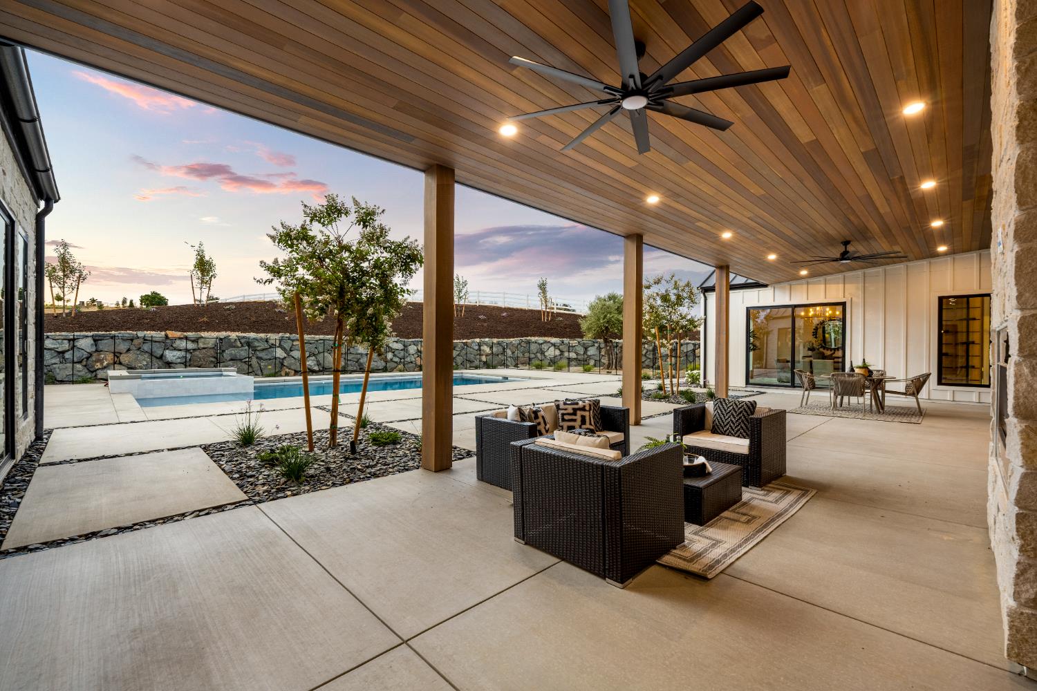 Newcastle, California, 95658, United States, 4 Bedrooms Bedrooms, ,6 BathroomsBathrooms,Residential,Active,1973288