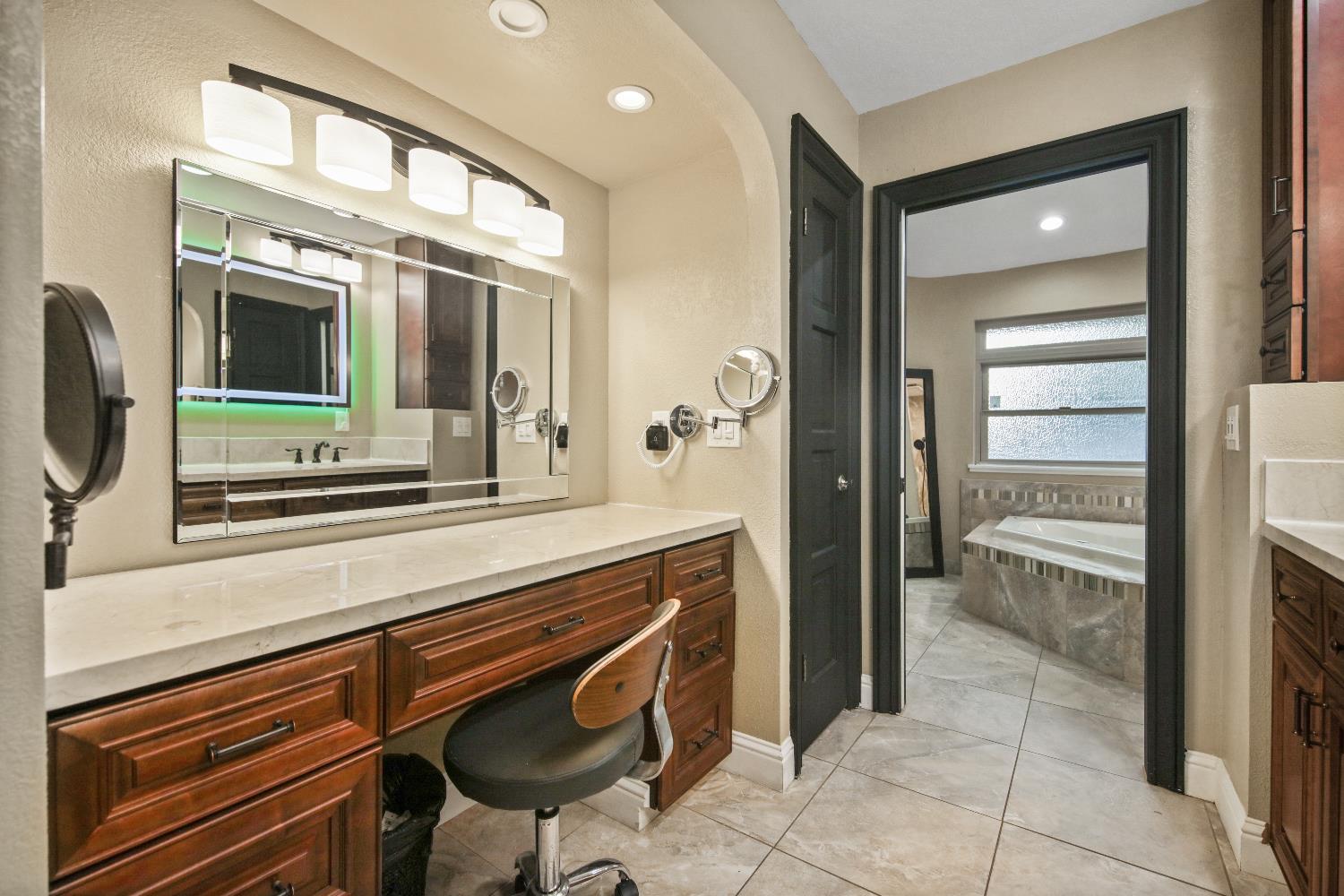 Stockton, California, 95219, United States, 4 Bedrooms Bedrooms, ,5 BathroomsBathrooms,Residential,Active,1970940