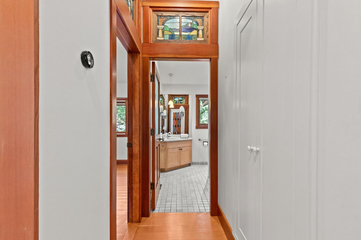 Sutter Creek, California, 95685, United States, 2 Bedrooms Bedrooms, ,4 BathroomsBathrooms,Residential,Active,2038151