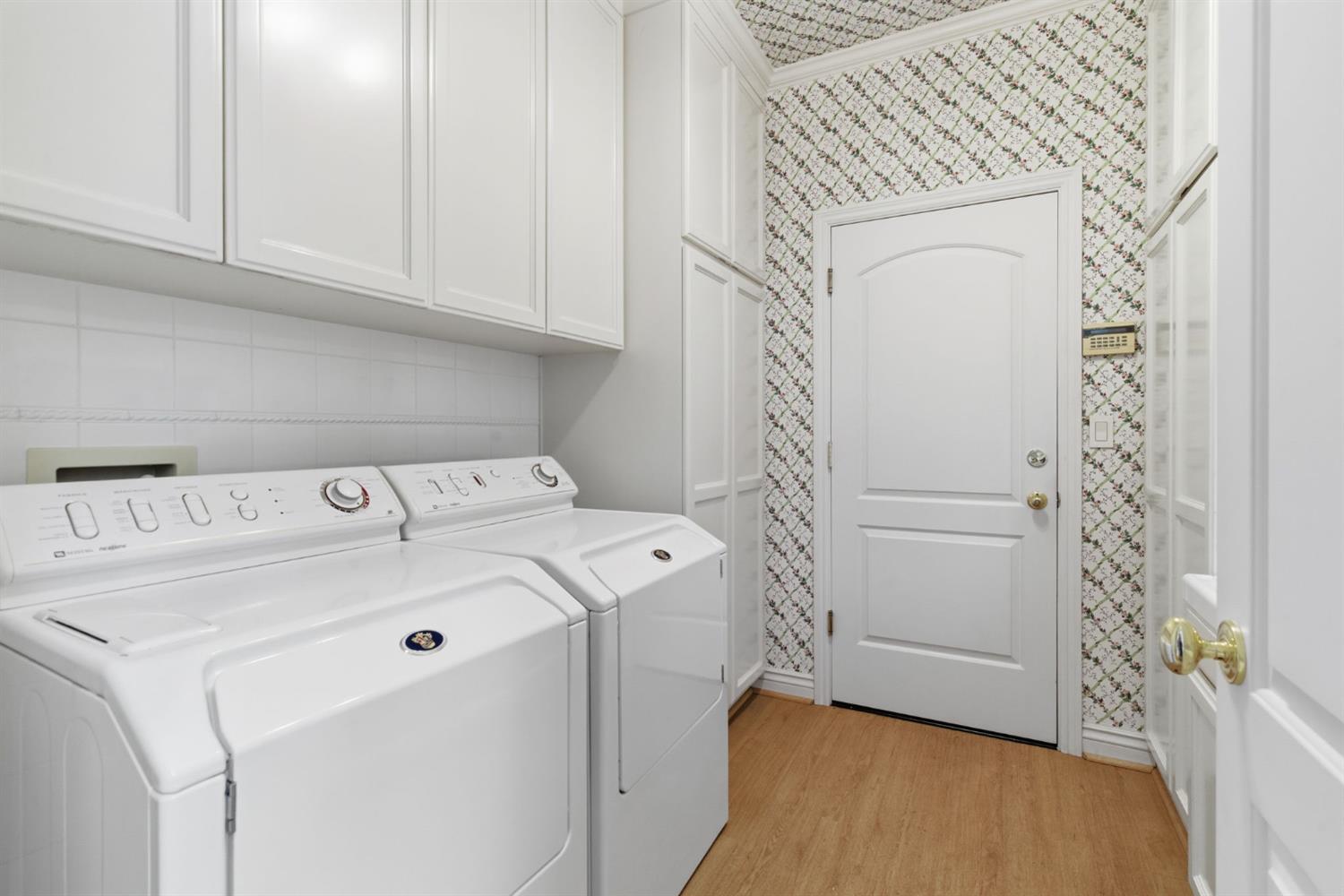 Stockton, California, 95219, United States, 3 Bedrooms Bedrooms, ,4 BathroomsBathrooms,Residential,Active,1999272