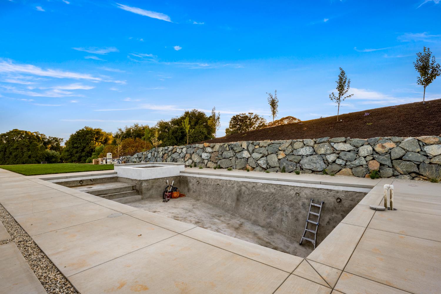 Newcastle, California, 95658, United States, 4 Bedrooms Bedrooms, ,6 BathroomsBathrooms,Residential,Active,1920280