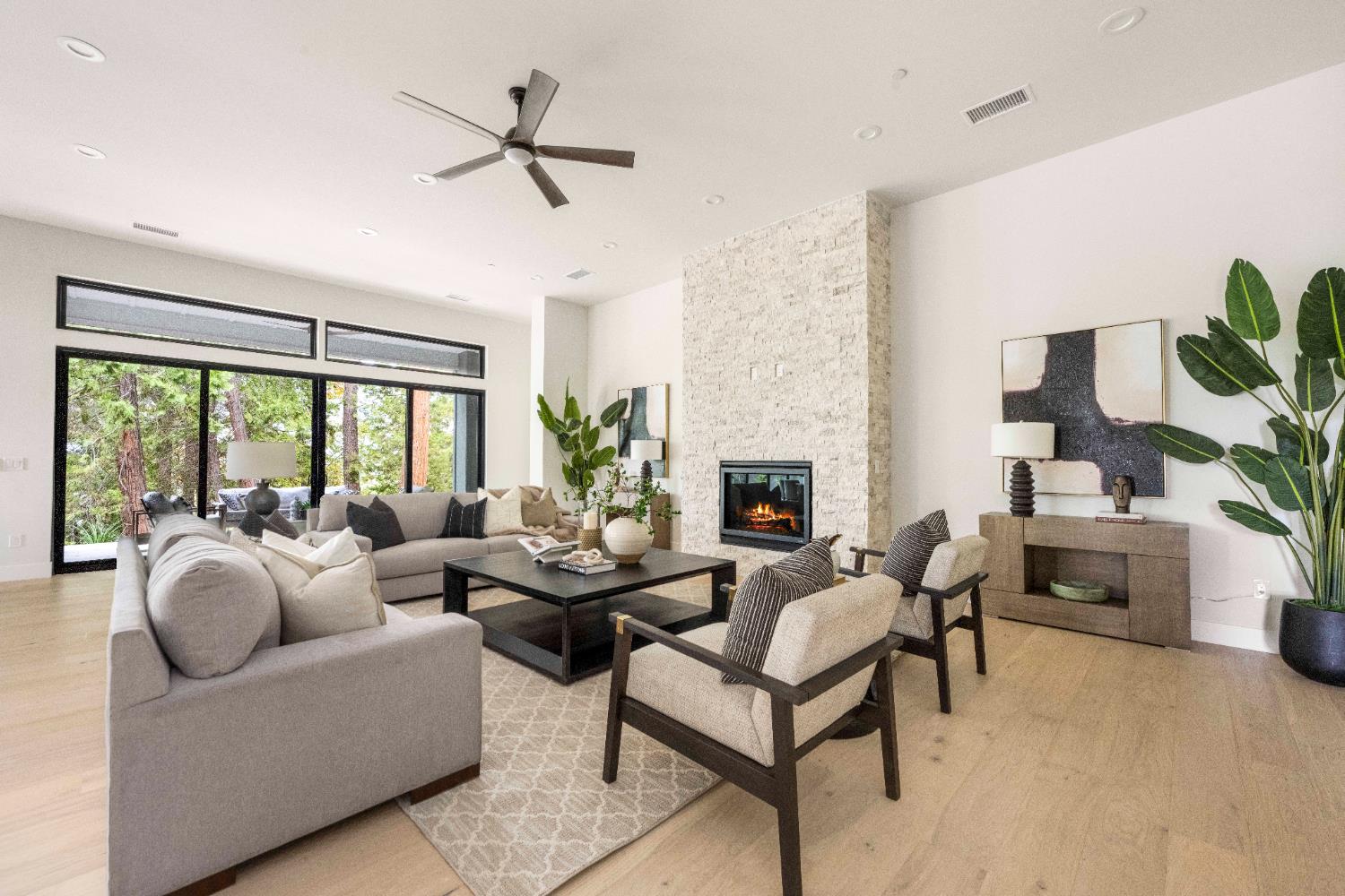 Meadow Vista, California, 95722, United States, 4 Bedrooms Bedrooms, ,4 BathroomsBathrooms,Residential,Active,1968421