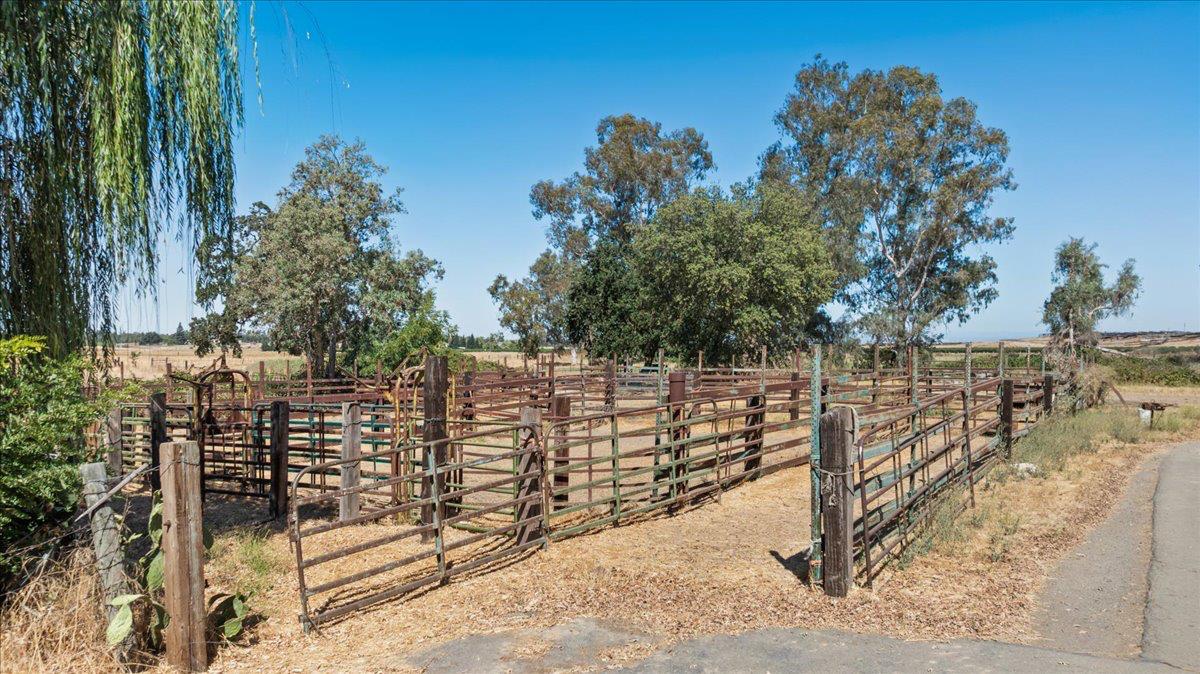 Galt, California, 95632, United States, 3 Bedrooms Bedrooms, ,3 BathroomsBathrooms,Residential,Active,2010524