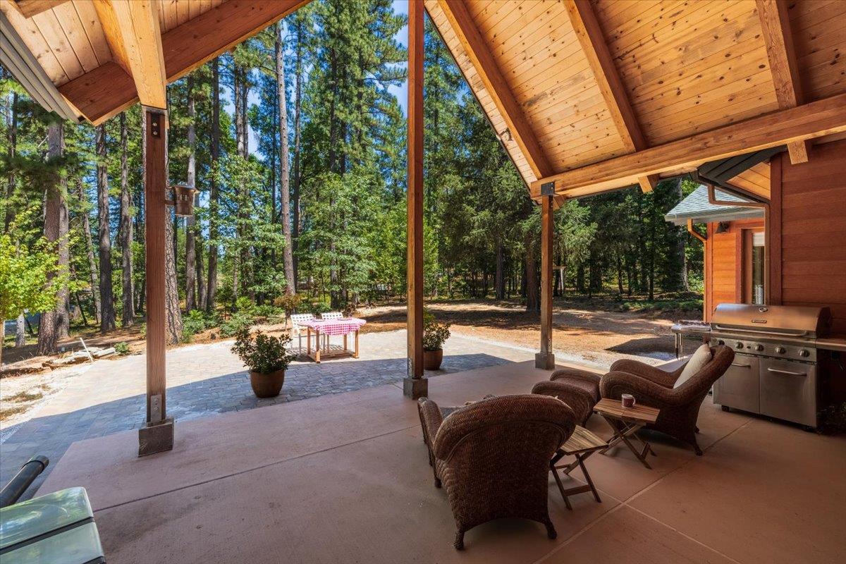 Nevada City, California, 95959, United States, 3 Bedrooms Bedrooms, ,4 BathroomsBathrooms,Residential,Active,1893237