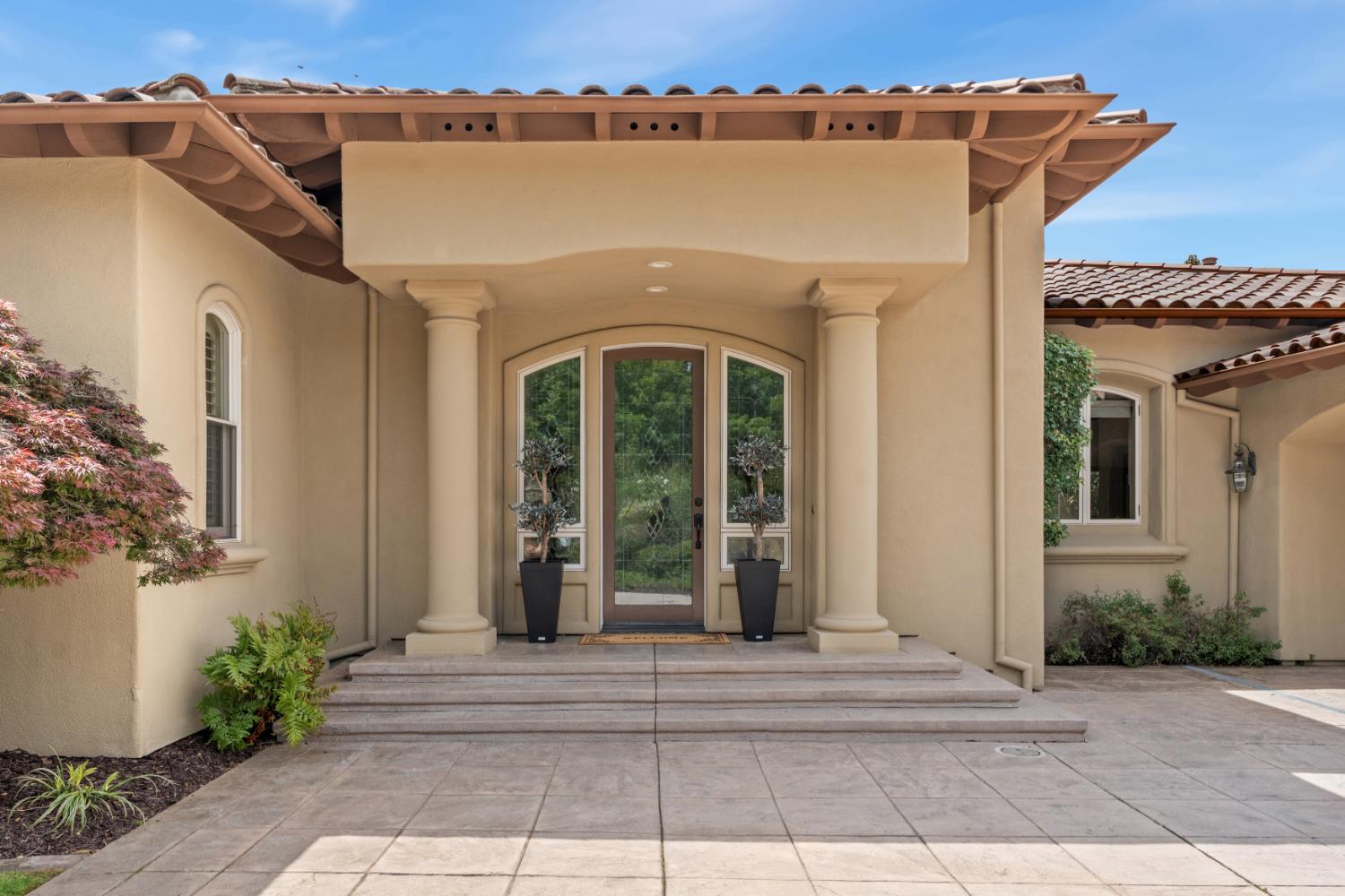El Dorado Hills, California, 95762, United States, 3 Bedrooms Bedrooms, ,3 BathroomsBathrooms,Residential,Active,2044534