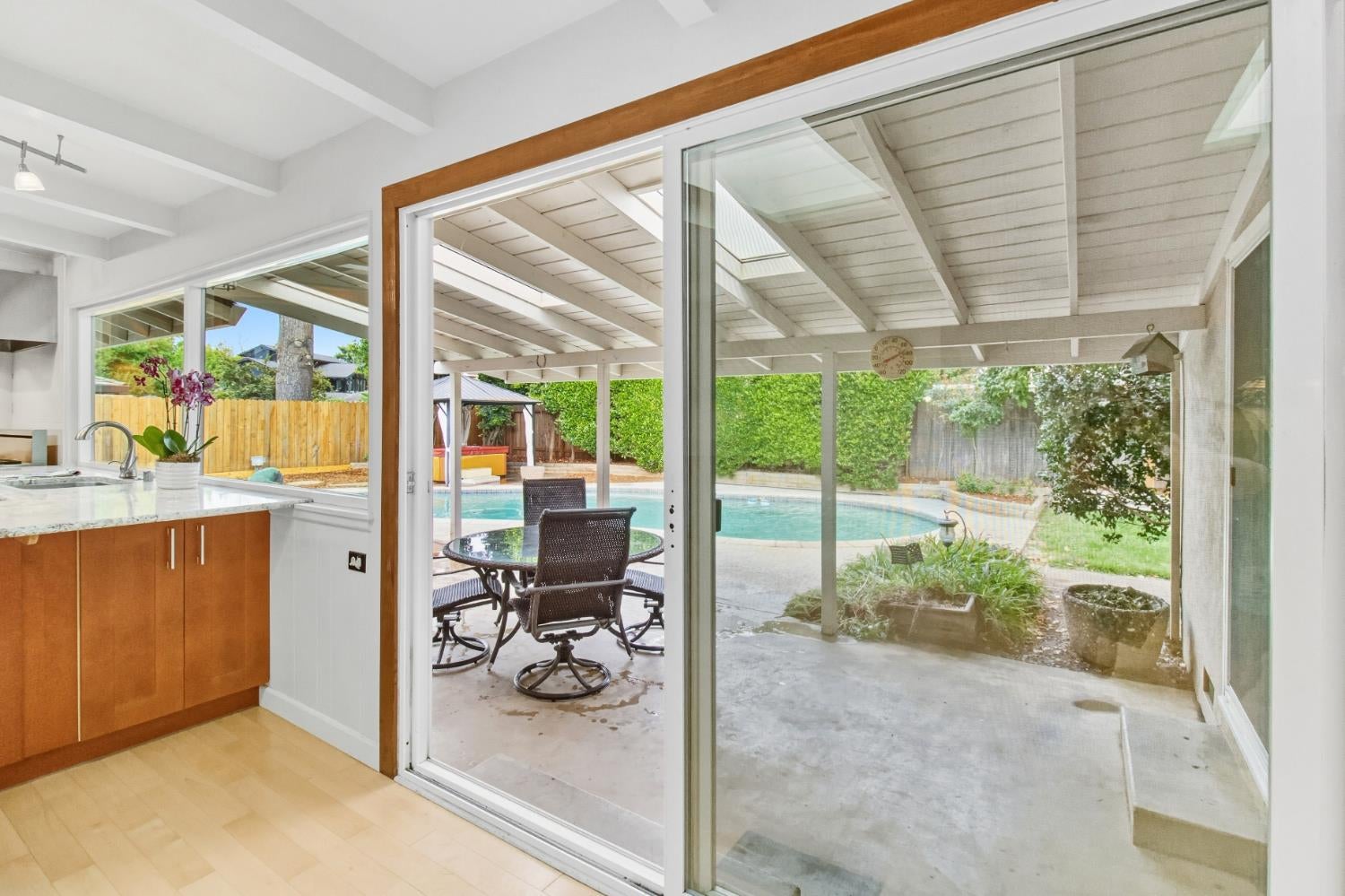 Sacramento, California, 95864, United States, 4 Bedrooms Bedrooms, ,3 BathroomsBathrooms,Residential,Active,1959963