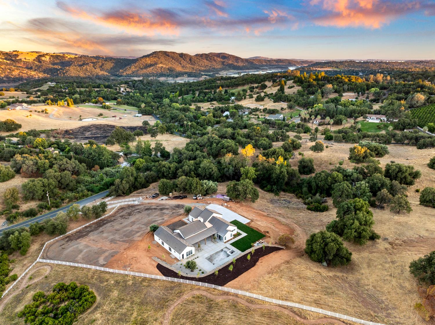Newcastle, California, 95658, United States, 4 Bedrooms Bedrooms, ,6 BathroomsBathrooms,Residential,Active,1920280