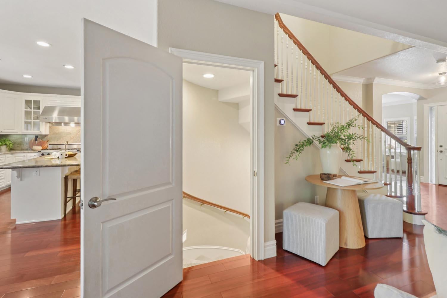 Carmichael, California, 95608, United States, 5 Bedrooms Bedrooms, ,5 BathroomsBathrooms,Residential,Active,1927677