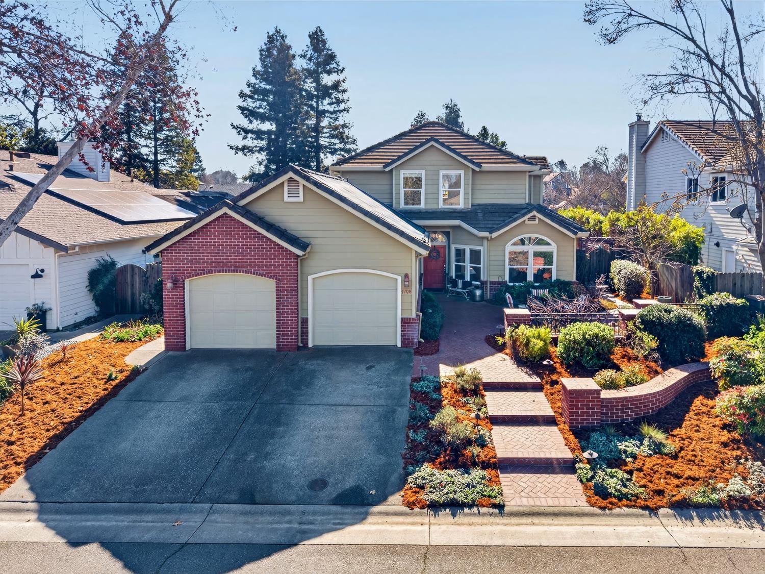 Davis, California, 95618, United States, 5 Bedrooms Bedrooms, ,3 BathroomsBathrooms,Residential,Active,2015823