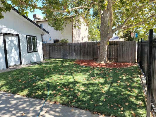 3335 21ST AVE, SACRAMENTO, CA 95820, photo 4 of 29