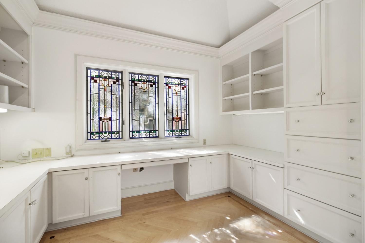 Sacramento, California, 95827, United States, 6 Bedrooms Bedrooms, ,7 BathroomsBathrooms,Residential,Active,1898041